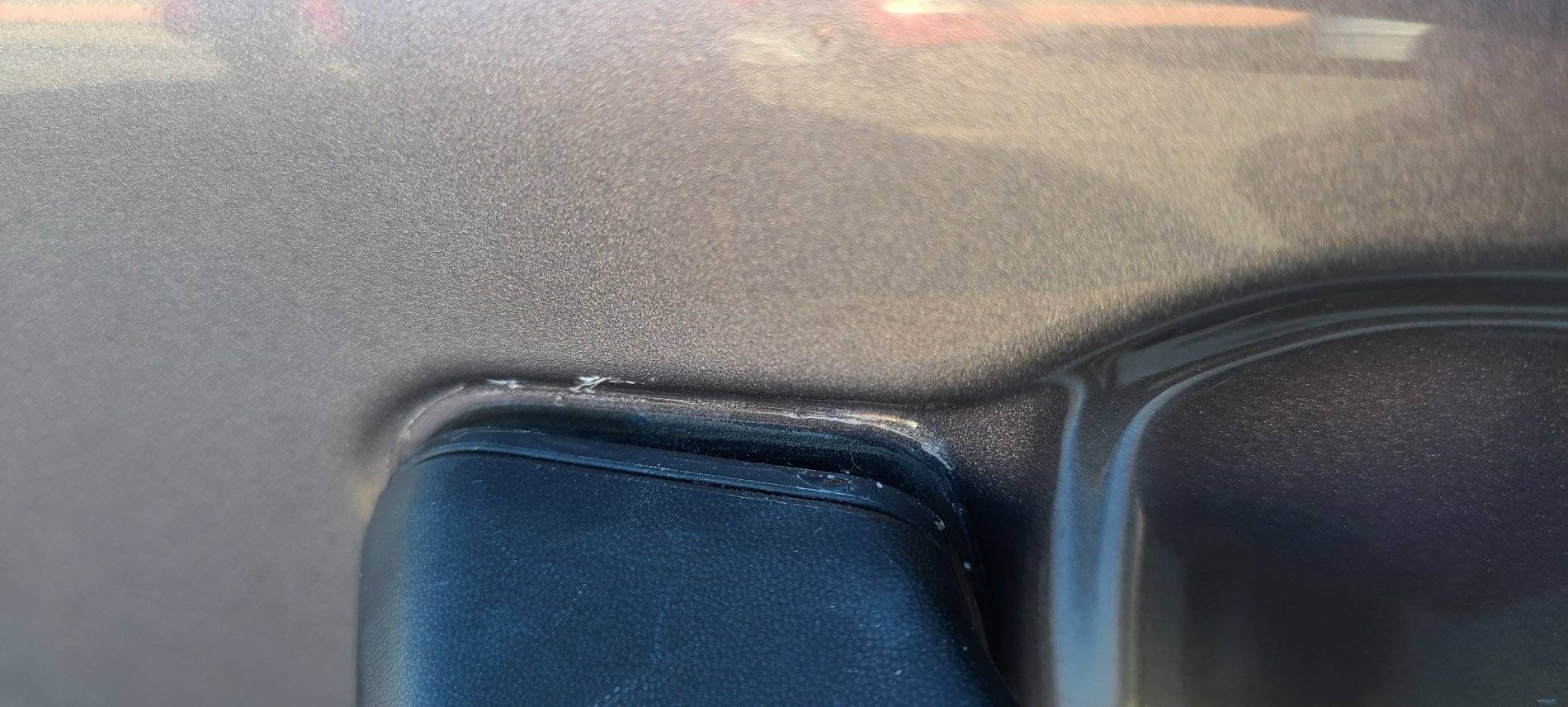 Jeep Wrangler JL Bubbles in Paint at Door Hinges 20210219_170359