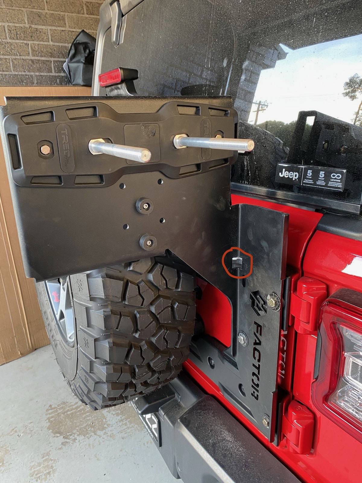 Jeep Wrangler JL MOPAR Tailgate Reinforcement Bracket - Accessories? A953A447-58FA-4401-B62F-F1AE209CAF4A