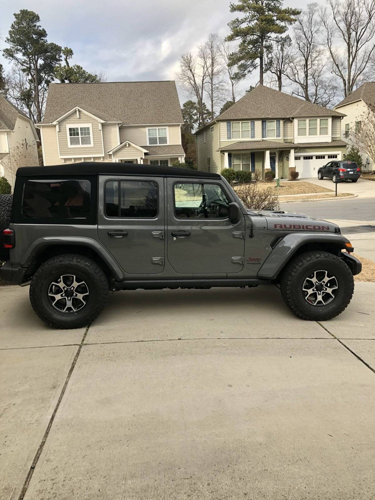 Jeep Wrangler JL WTB Rubicon Take Off Wheels/Tires 7AAC1C38-6684-48FE-BE8B-DCFFDD5EFE23