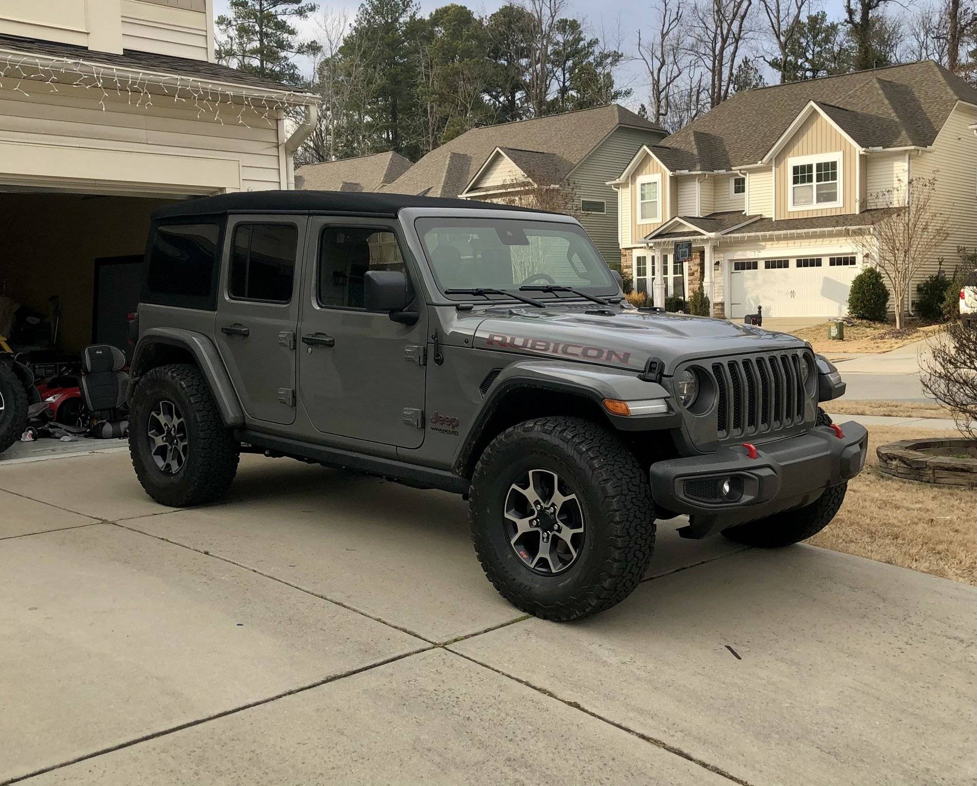 Jeep Wrangler JL WTB Rubicon Take Off Wheels/Tires 452D4B7B-3225-49D5-A73C-40A76C4BA4B2