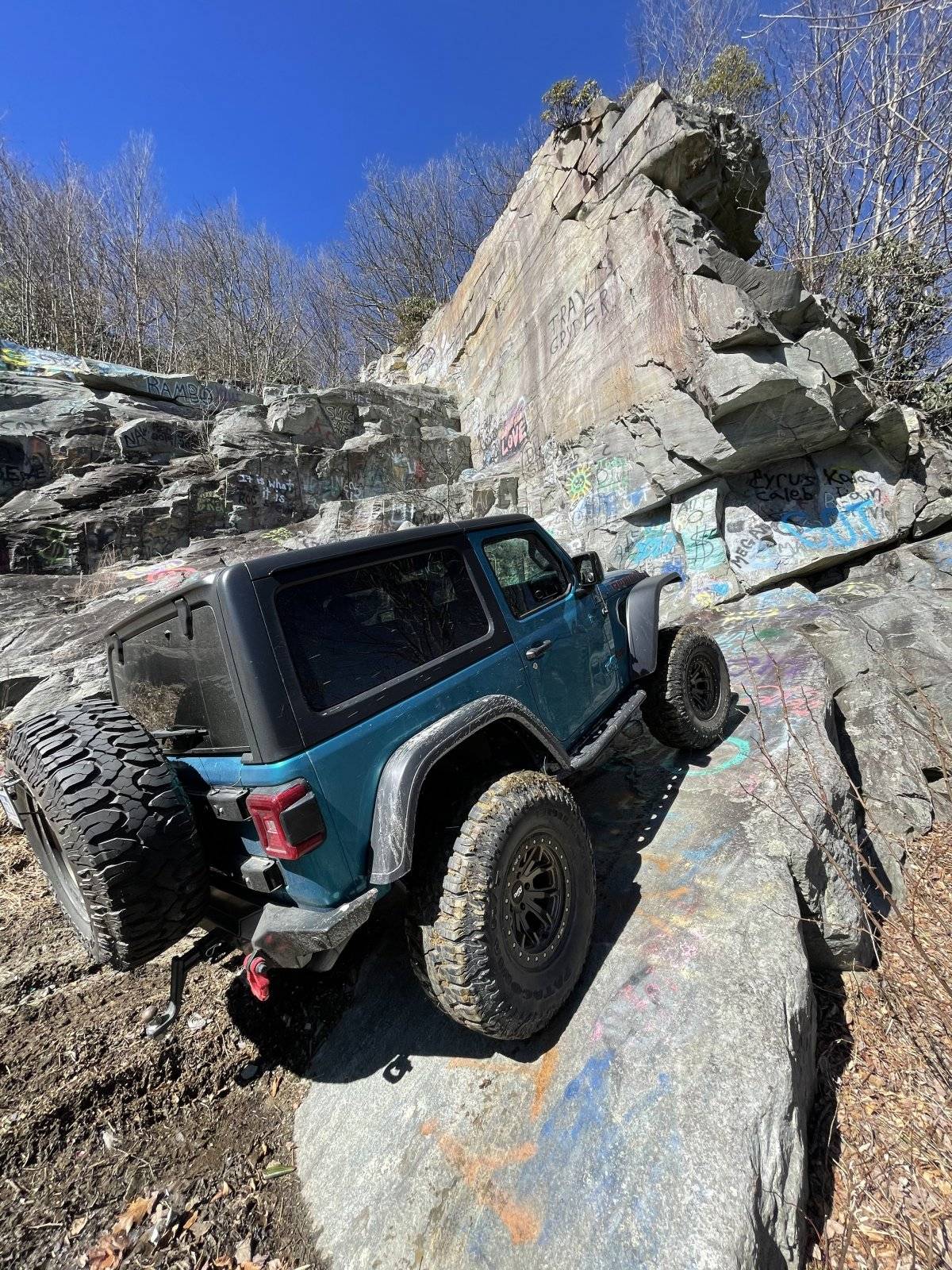 Jeep Wrangler JL Exploring North Carolina JLR Climbin