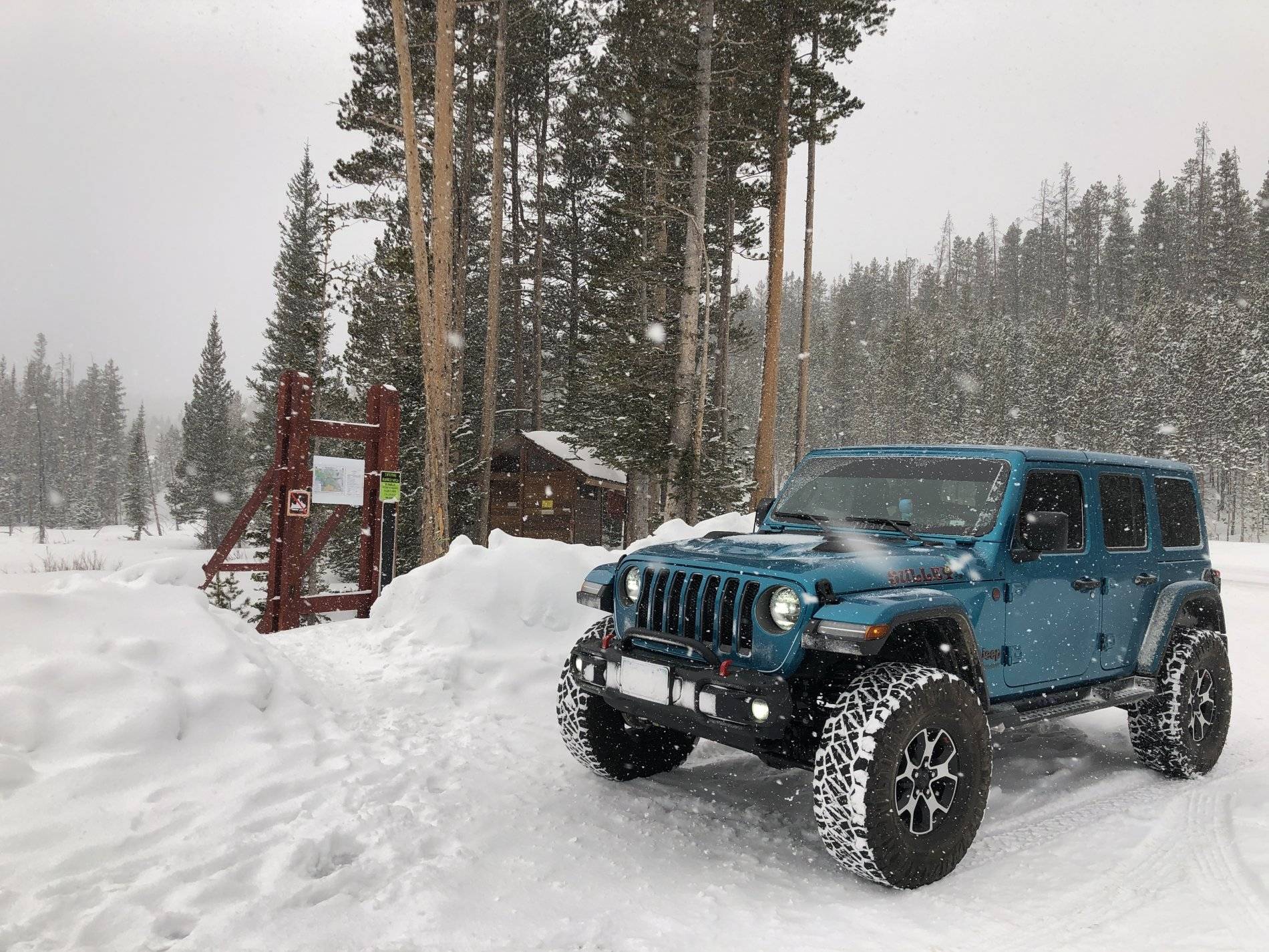 Jeep Wrangler JL Jeeps in Snow... post pics. 2CDB90E6-DA55-499A-9C1D-034FD83D0C6B