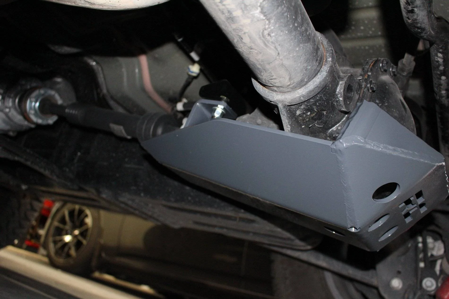 Jeep Wrangler JL Anyone using Rough Country Diff Skid Plate? IMG_0527