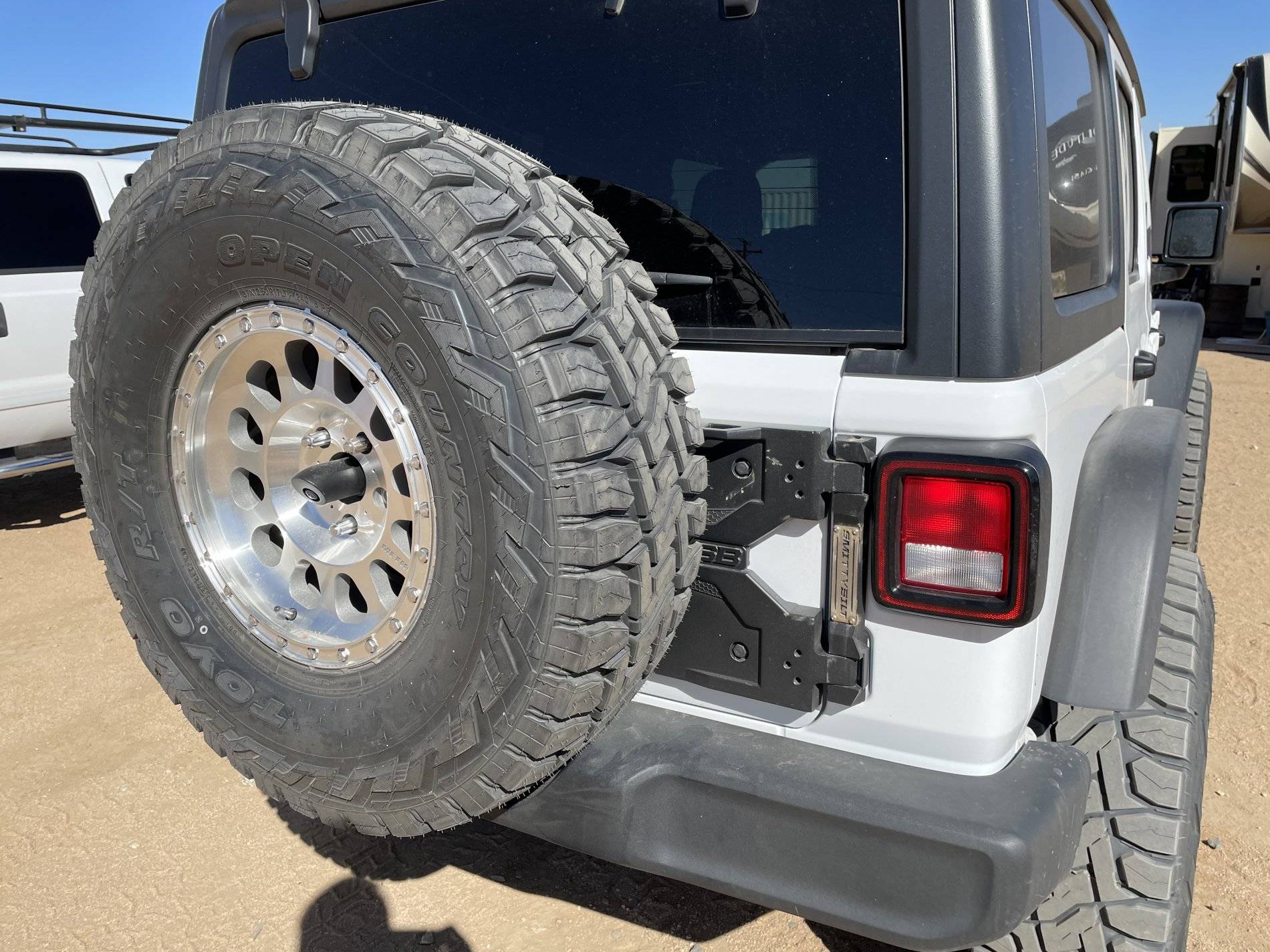 Jeep Wrangler JL Rubi axles 49309943-16F0-49D9-8D3F-ED4F1F124238
