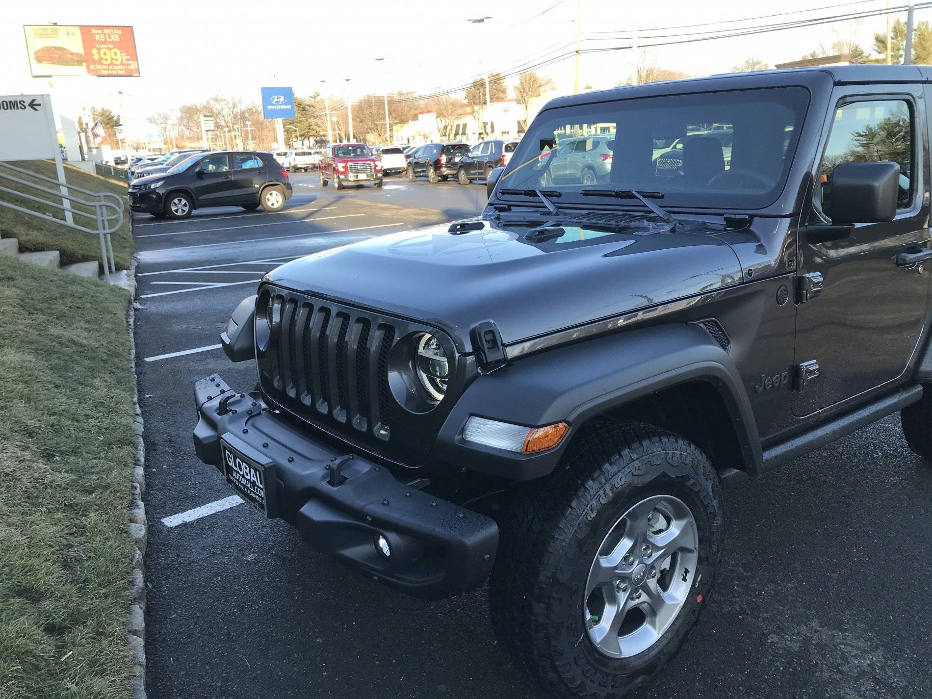 Jeep Wrangler JL Freedom edition? BB5EEC4D-8739-446D-B897-B819B266AF57