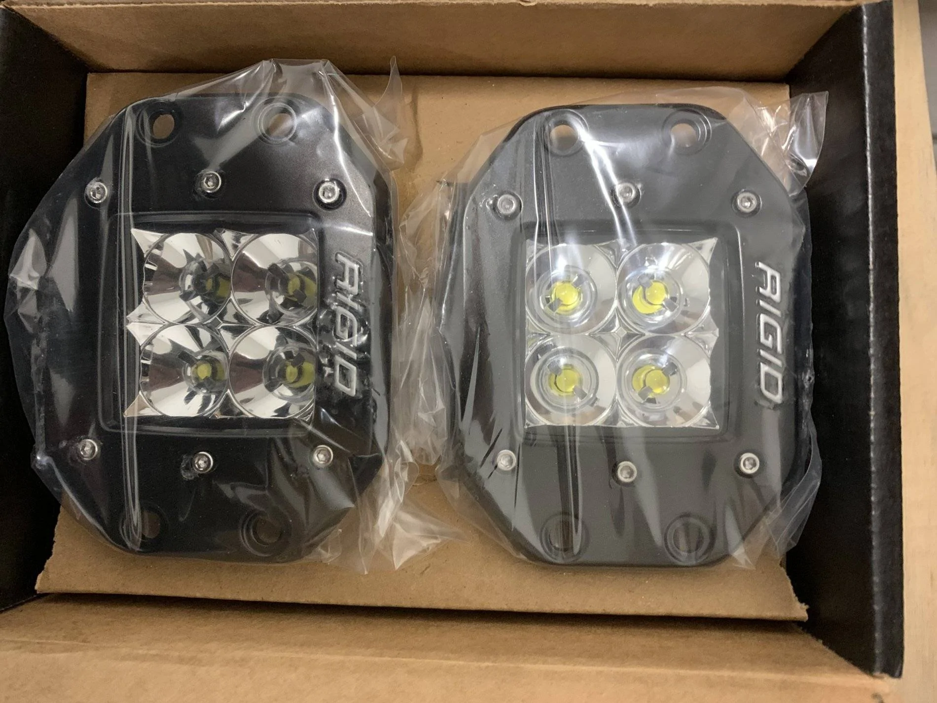 Jeep Wrangler JL Rigid D-Series flush mount lights E8E2EB81-A25B-4AFC-8F38-02917905D655