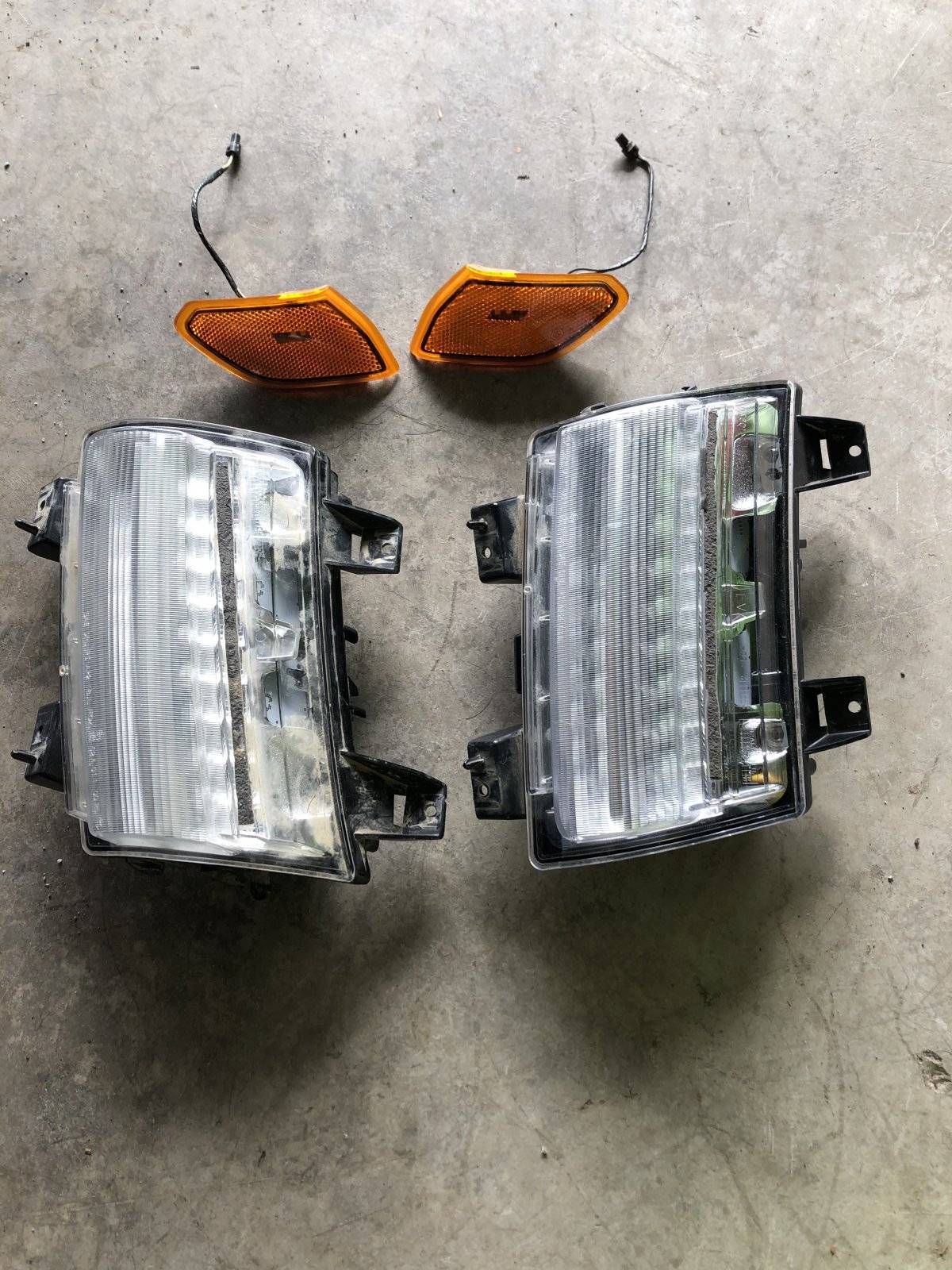 Jeep Wrangler JL LED replacement fender lights JL 0DC28502-0164-4140-9C07-F57CABB85B19