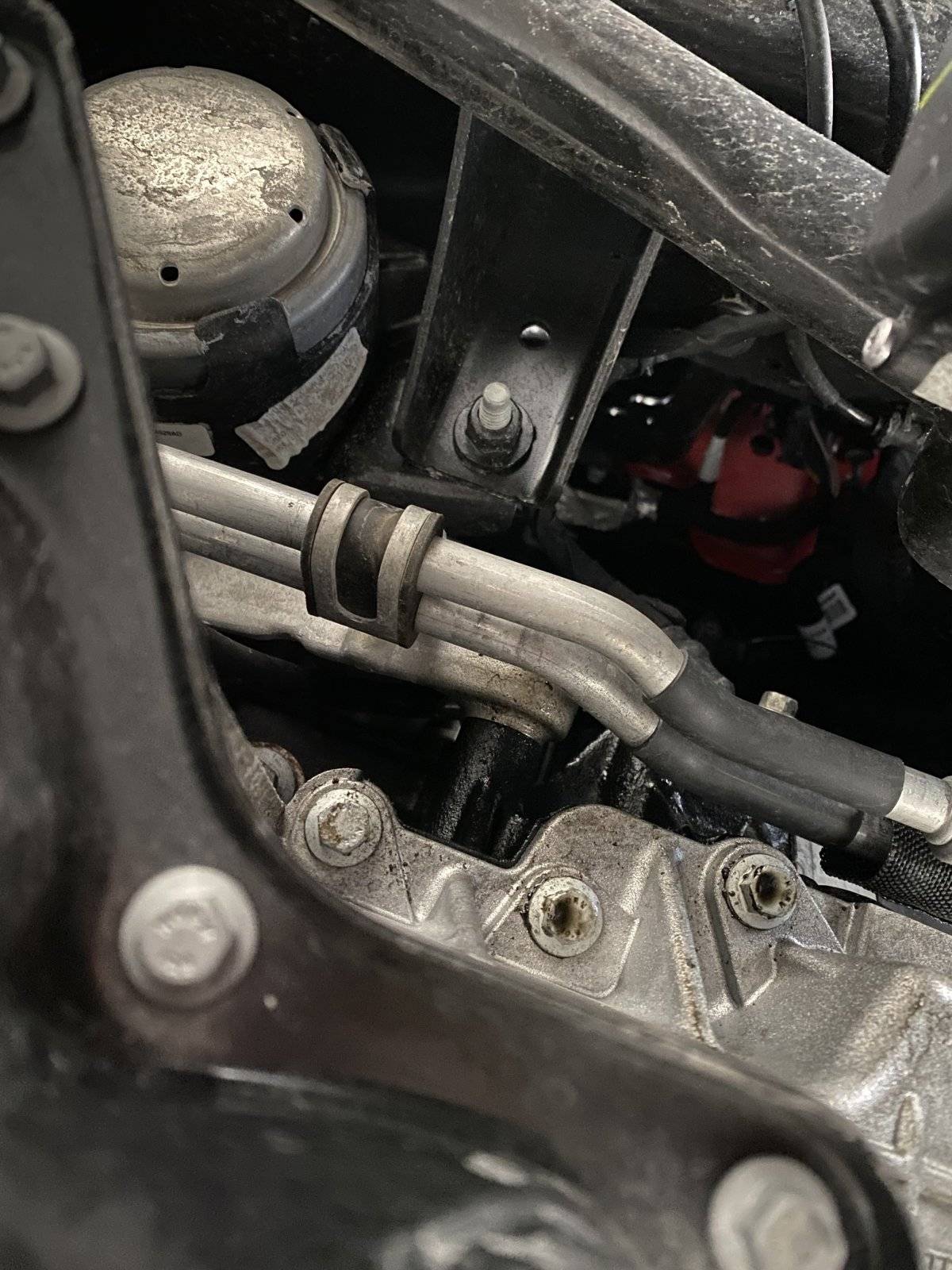 Jeep Wrangler JL 4200 Miles, and zero oil 41B8E694-71A3-4545-9BFF-FDF4E8100932