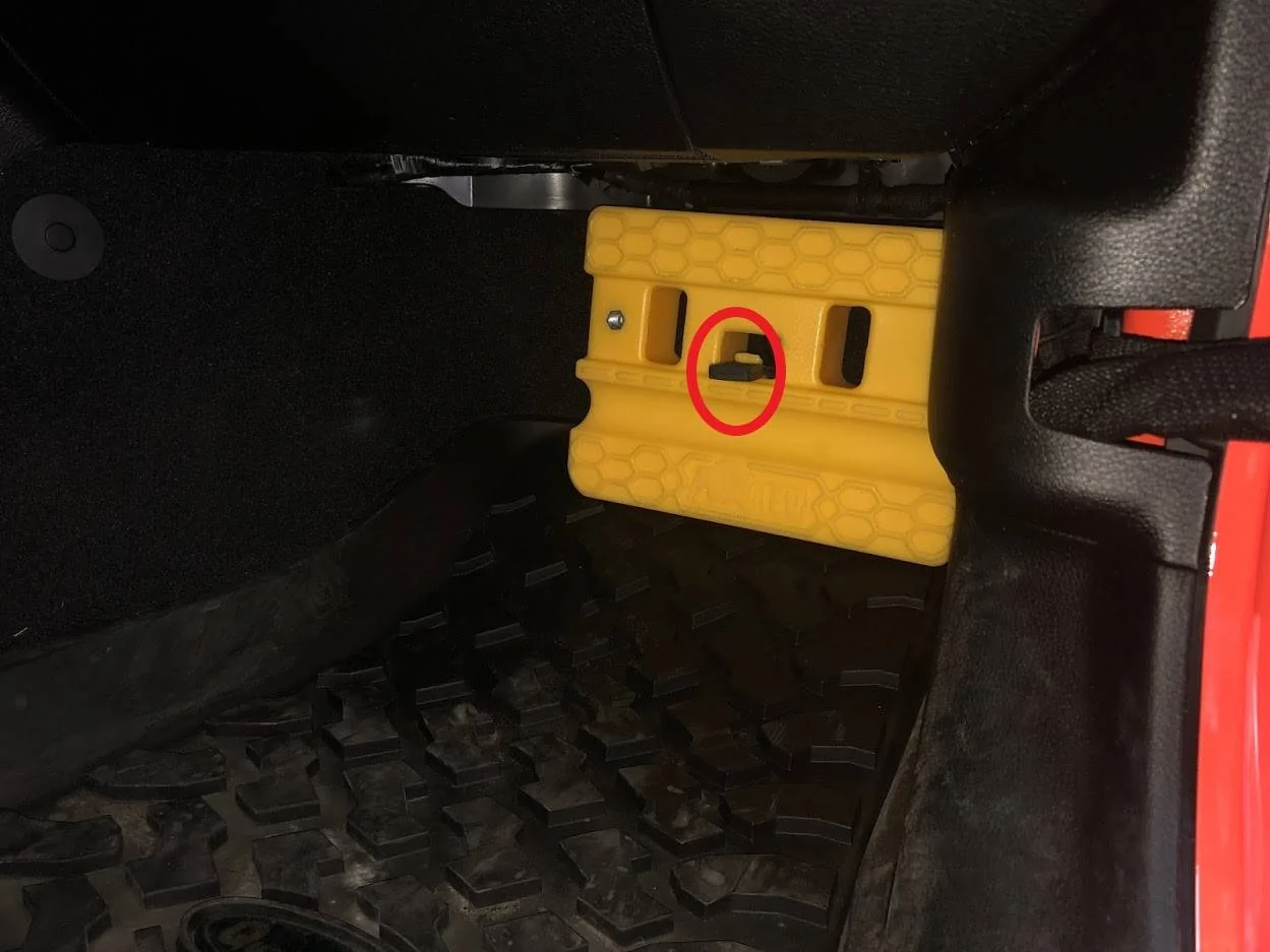 Jeep Wrangler JL What to do with space for jack Jack bas
