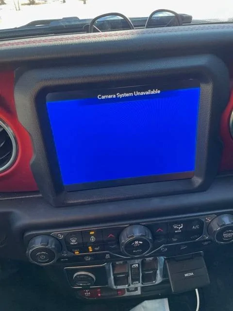 Jeep Wrangler JL My UConnect / Jeep nightmare backup cam dead