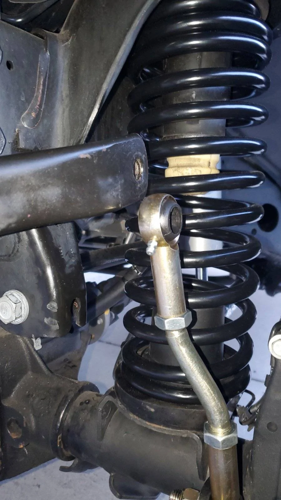 Jeep Wrangler JL Installed 2.5" Rock Krawler X-Factor Flex System Lift Driver sid