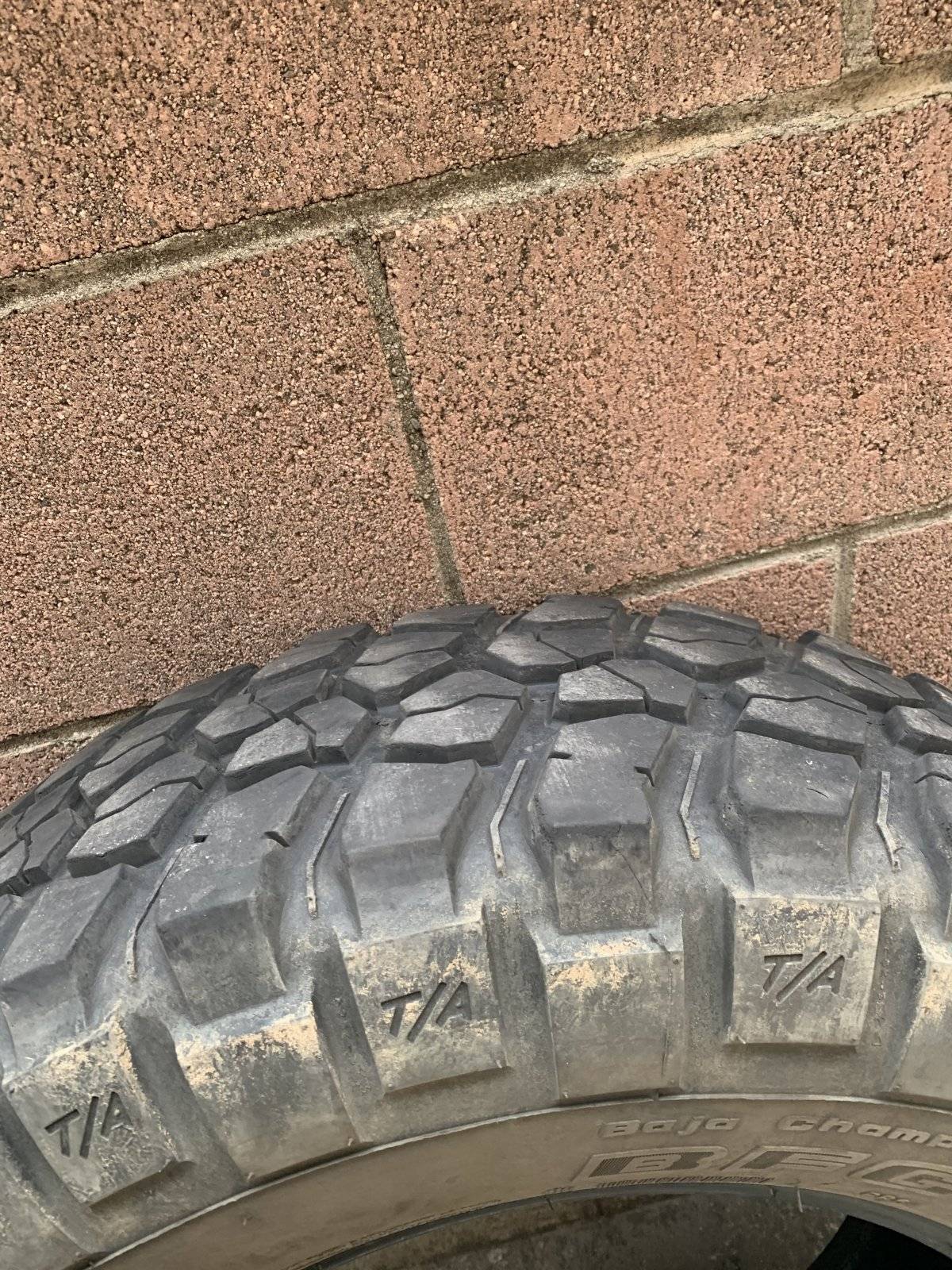 Jeep Wrangler JL BFG 255/75/R17 450 obo 3FAC1A8F-03AD-4A5D-AFEC-77AC12ABFD32