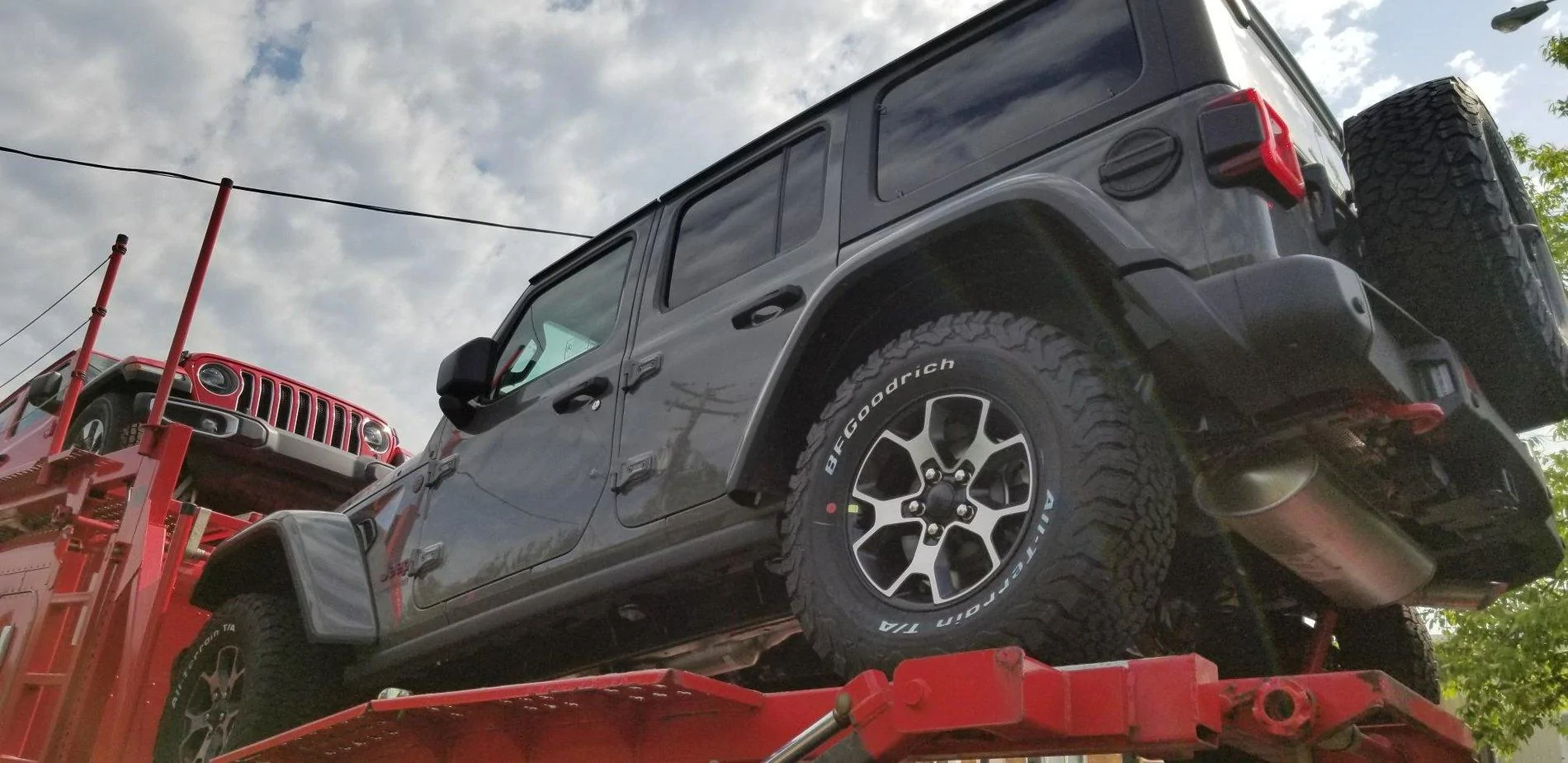 Jeep Wrangler JL STING GRAY Wrangler JL Club CB984B3A-5C8B-4E32-A372-5F2A89AFB675