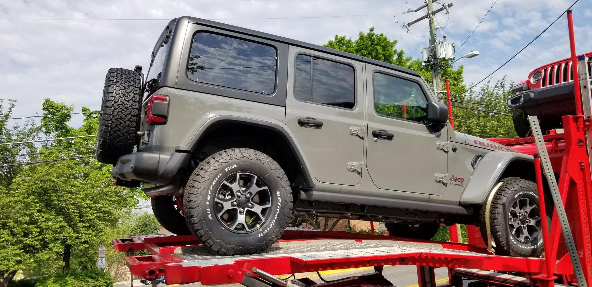 Jeep Wrangler JL STING GRAY Wrangler JL Club F49DB836-2A26-48A7-AEEA-8203A8065EE7