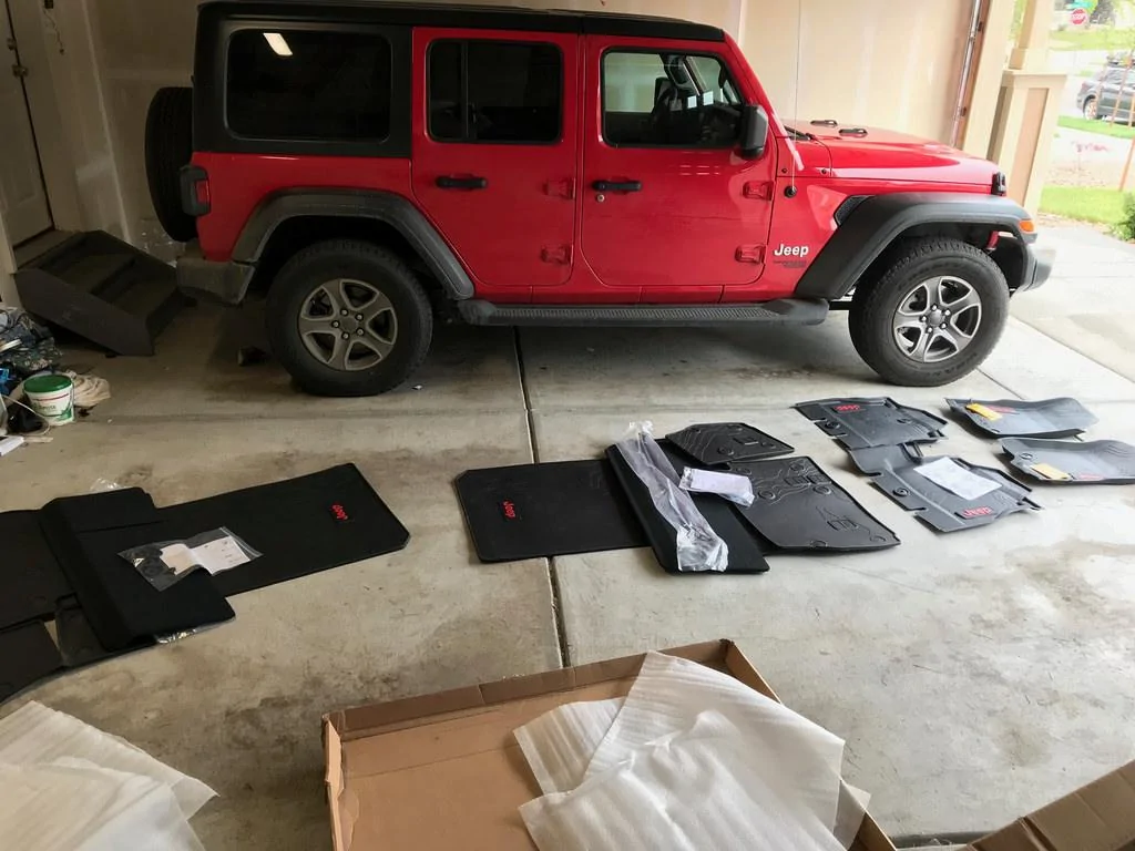 Jeep Wrangler JL Trunk Liner 41187255345_8af6705feb_