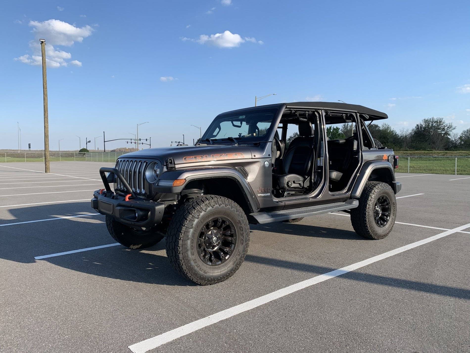 Jeep Wrangler JL Synergy FLCA 44317F47-F3AB-47DA-9BF3-0F24353C4426