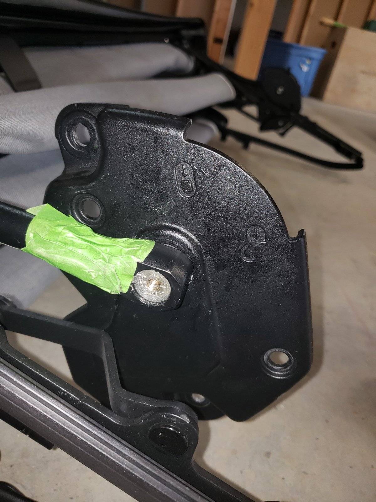 Jeep Wrangler JL Soft top disassembly- need a hand. 20210305_163310