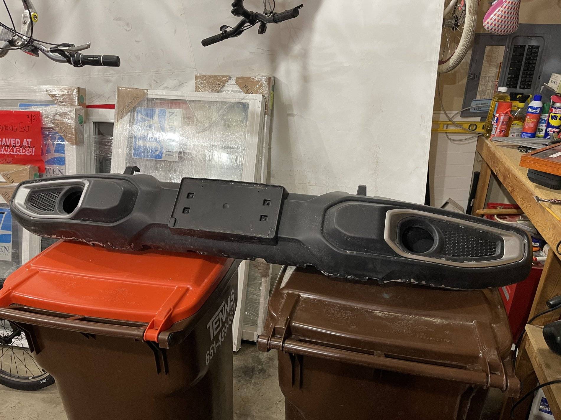 Jeep Wrangler JL Front bumper OEM JLU 6F8DE7CE-DF58-49EC-8779-950E403738C0