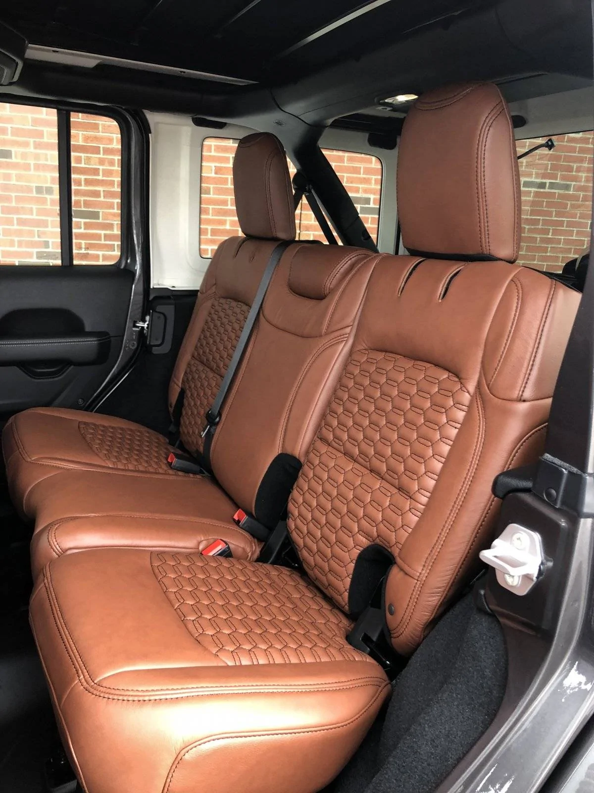 Jeep Wrangler JL Installed new leather interior 6DE63312-645F-443A-9AE5-821BFD0BFFAC