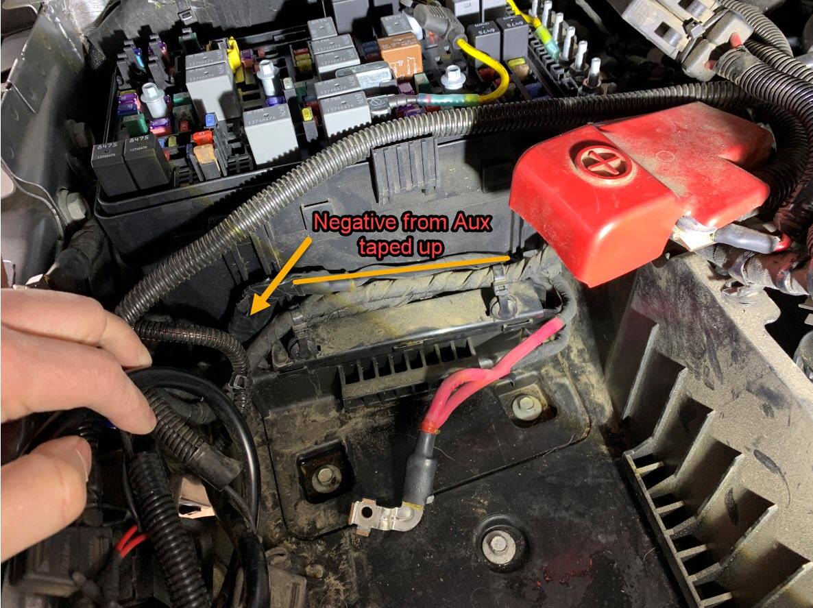 Jeep Wrangler JL My Aux "delete" using the fender remove method batteryOut
