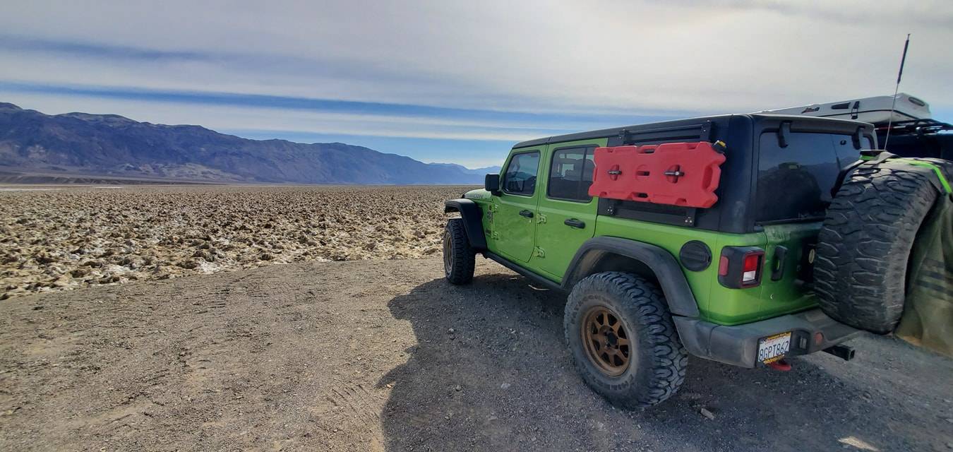 Jeep Wrangler JL Spare / Gas Can Mounting Question trailrax
