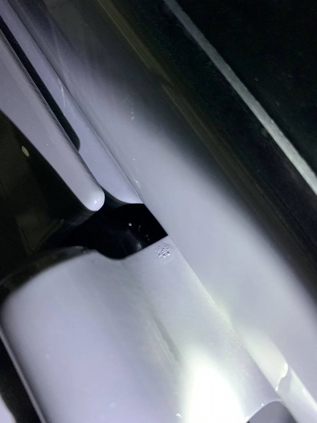Jeep Wrangler JL Bubbles in Paint at Door Hinges E04B131E-1CEC-45DD-AEA1-11F0B642673D