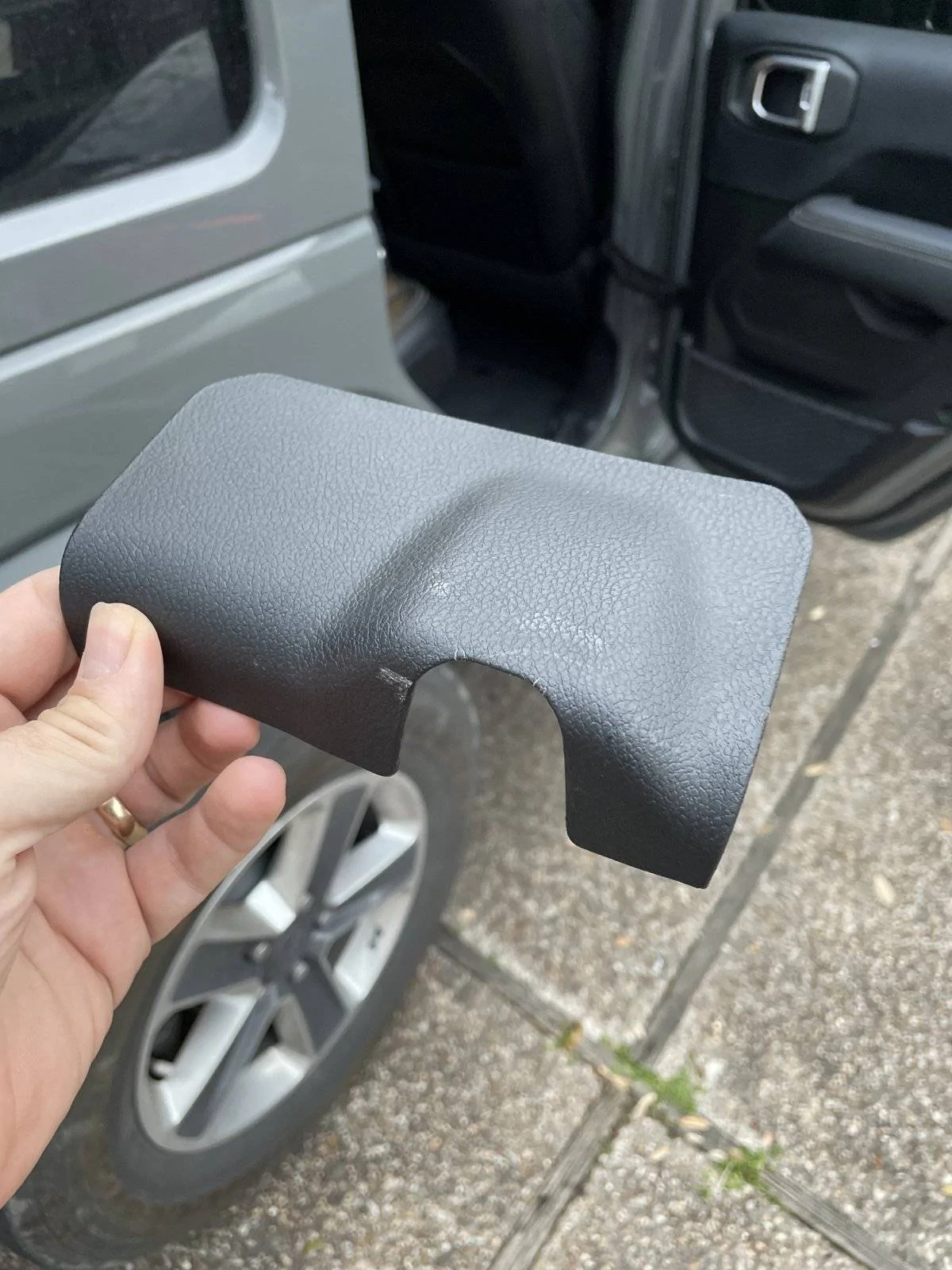 Jeep Wrangler JL Identify this part/cover? imag