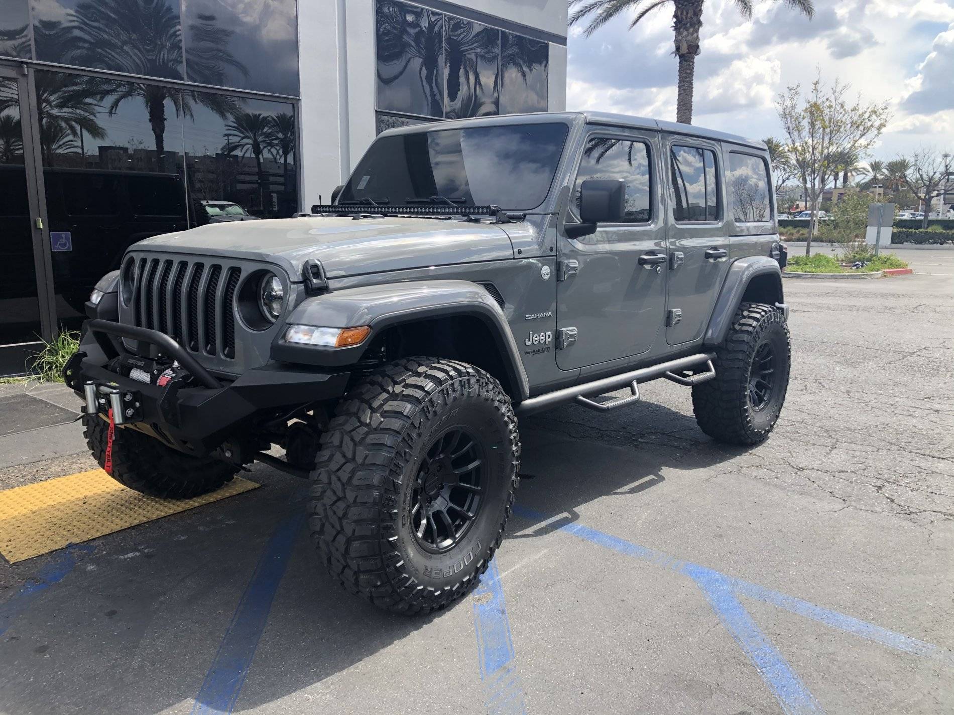 Jeep Wrangler JL Highway driving 4BF8FA4B-6D82-47CD-8067-0944046307F0