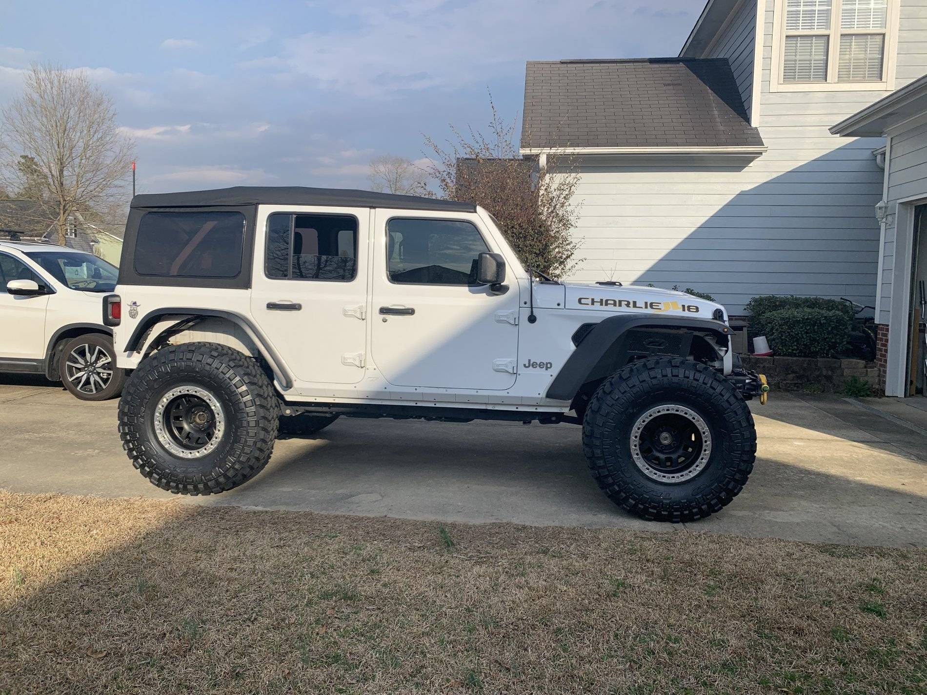 Jeep Wrangler JL 40'S on your JL 0693A4D0-7418-48DA-8886-74DAEAB87196