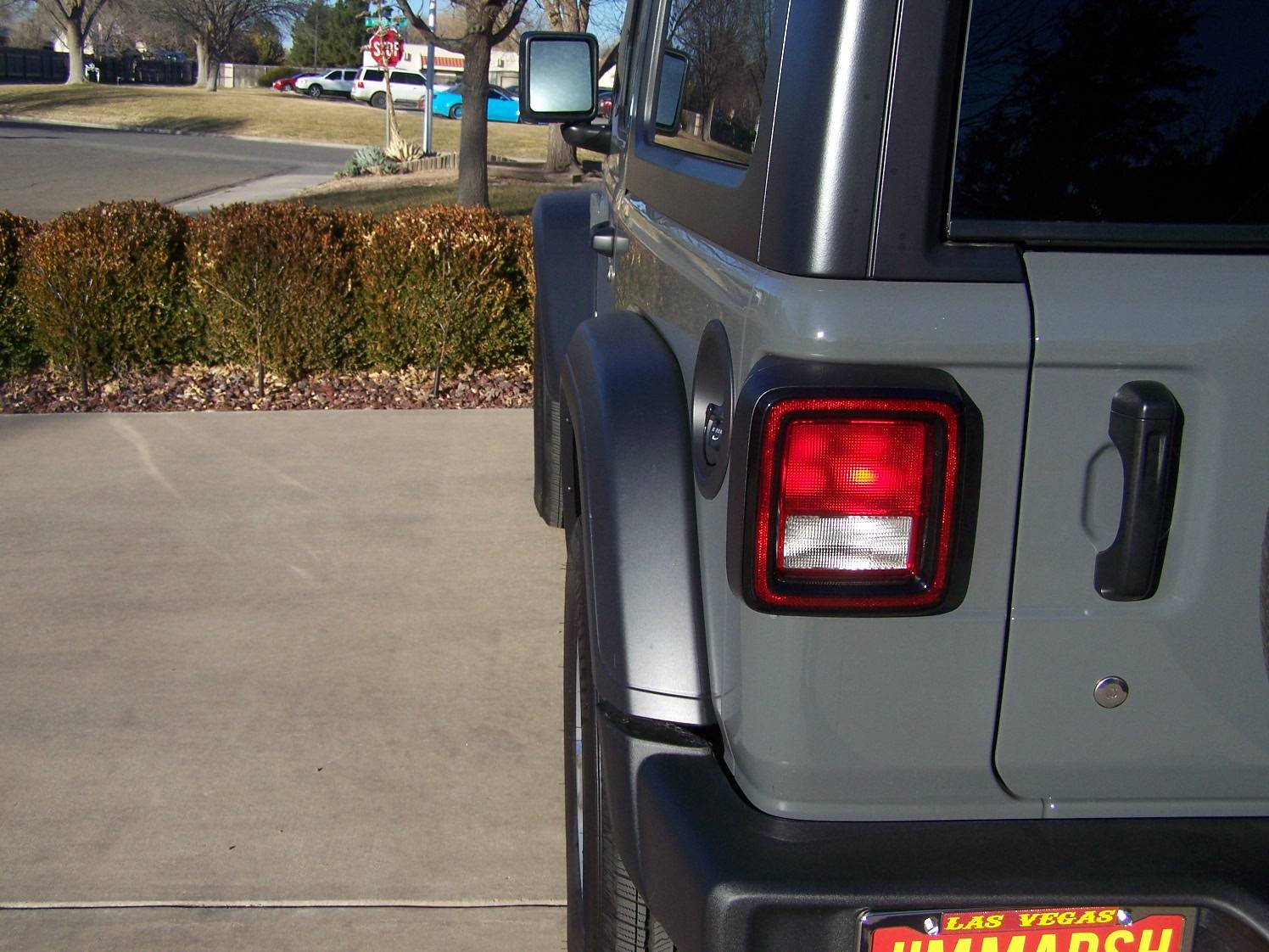 Jeep Wrangler JL Calculating tire poke 100_4016.JPG
