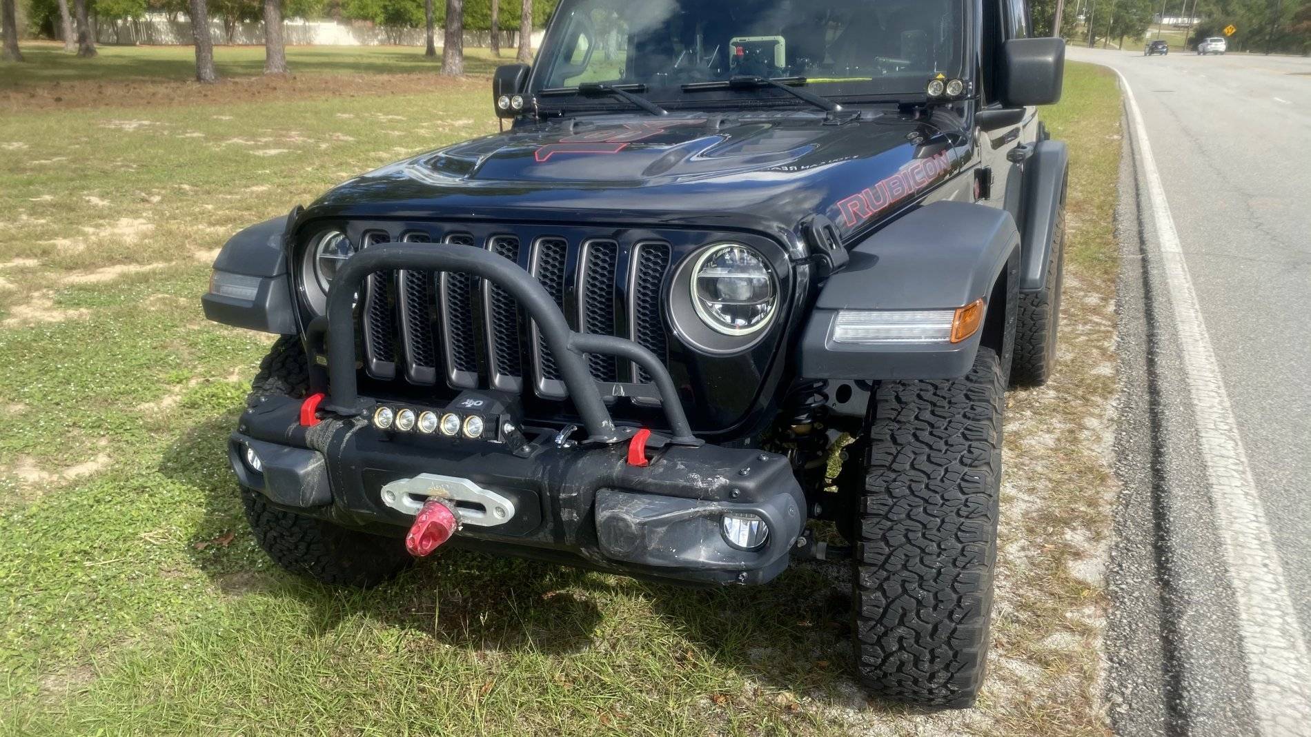 Jeep Wrangler JL Maximus-3 JL Stinger Bar 4B37BB2C-A132-44D8-9C32-BF65A0593281
