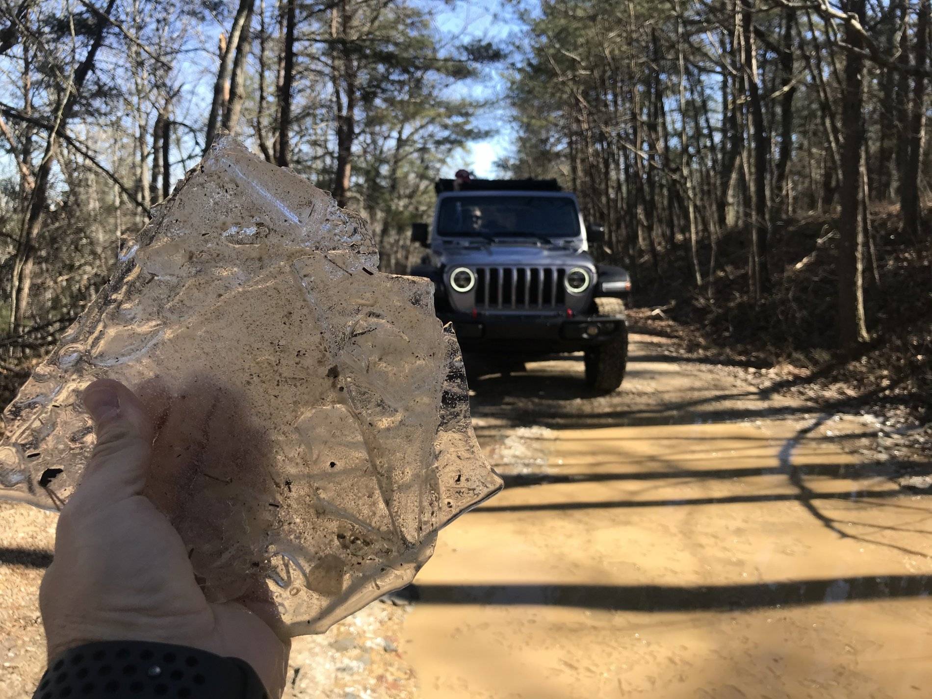 Jeep Wrangler JL 4 JLURs head from Michigan to Alabama and Florida to Wheel. Pick up some more Badges... 47E4F015-C566-47A9-8AEB-2C7ED3158288