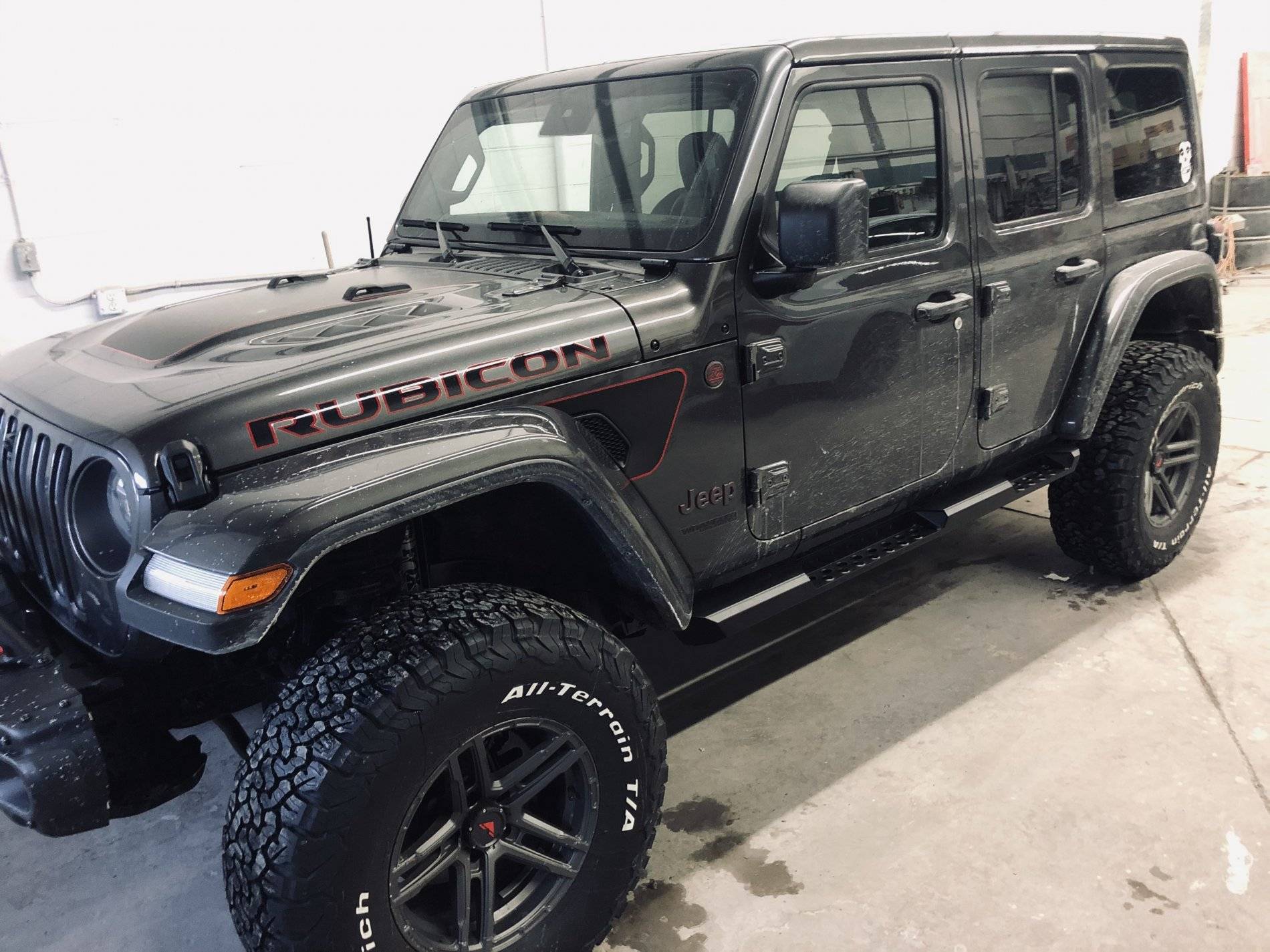 Jeep Wrangler JL Recon flag vent decals or no? 9A668BB7-34B0-4608-AB1C-D735D14A822B