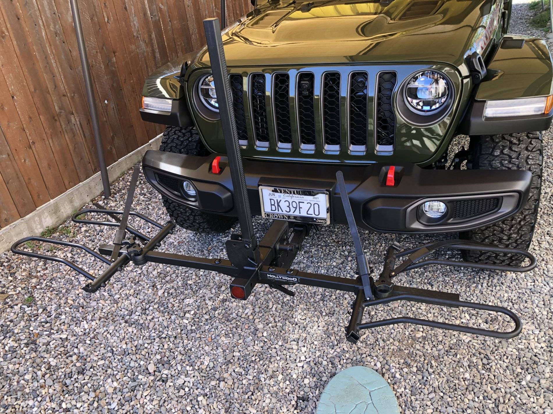 Jeep Wrangler JL Project Front Ebike Transport 4664FF31-869C-409D-8CE3-1E4CF3D23CF8