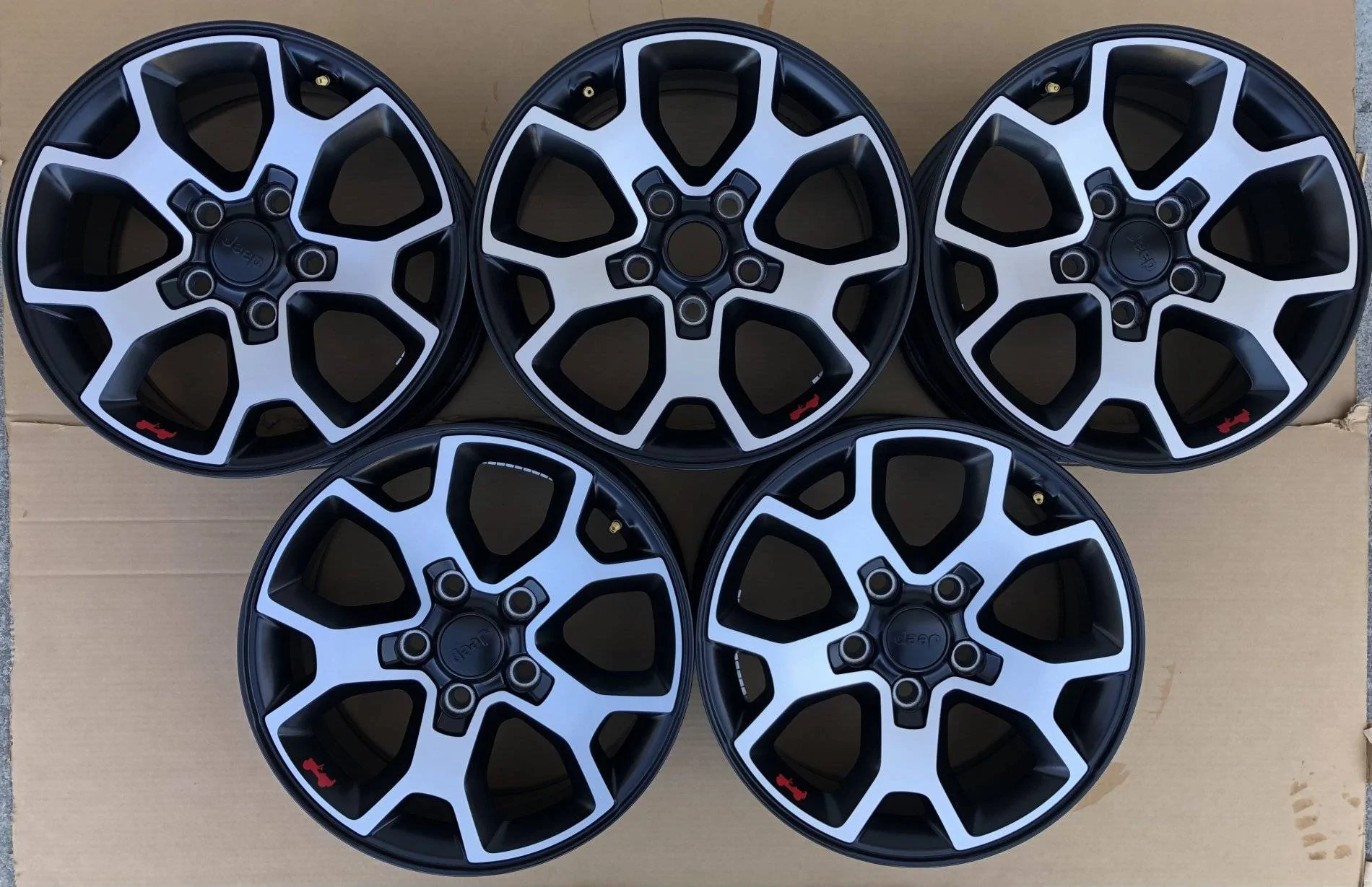 Jeep Wrangler JL 2020 Rubicon takeoff wheels 1ACB5741-3693-479F-8B7D-220BE28747F1