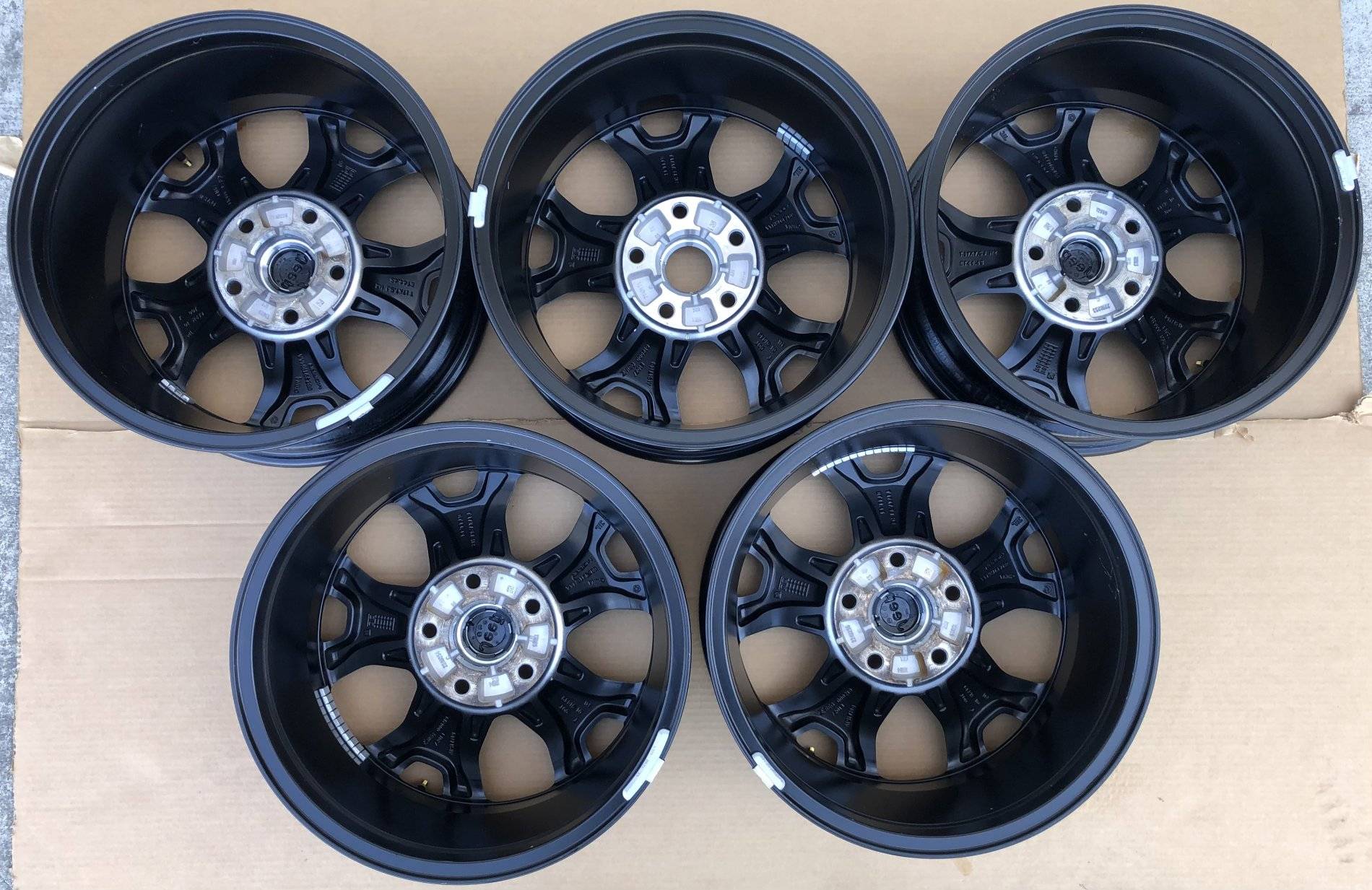 Jeep Wrangler JL 2020 Rubicon takeoff wheels EA24F3F9-F0E3-4F6C-A0C3-26D16018D867