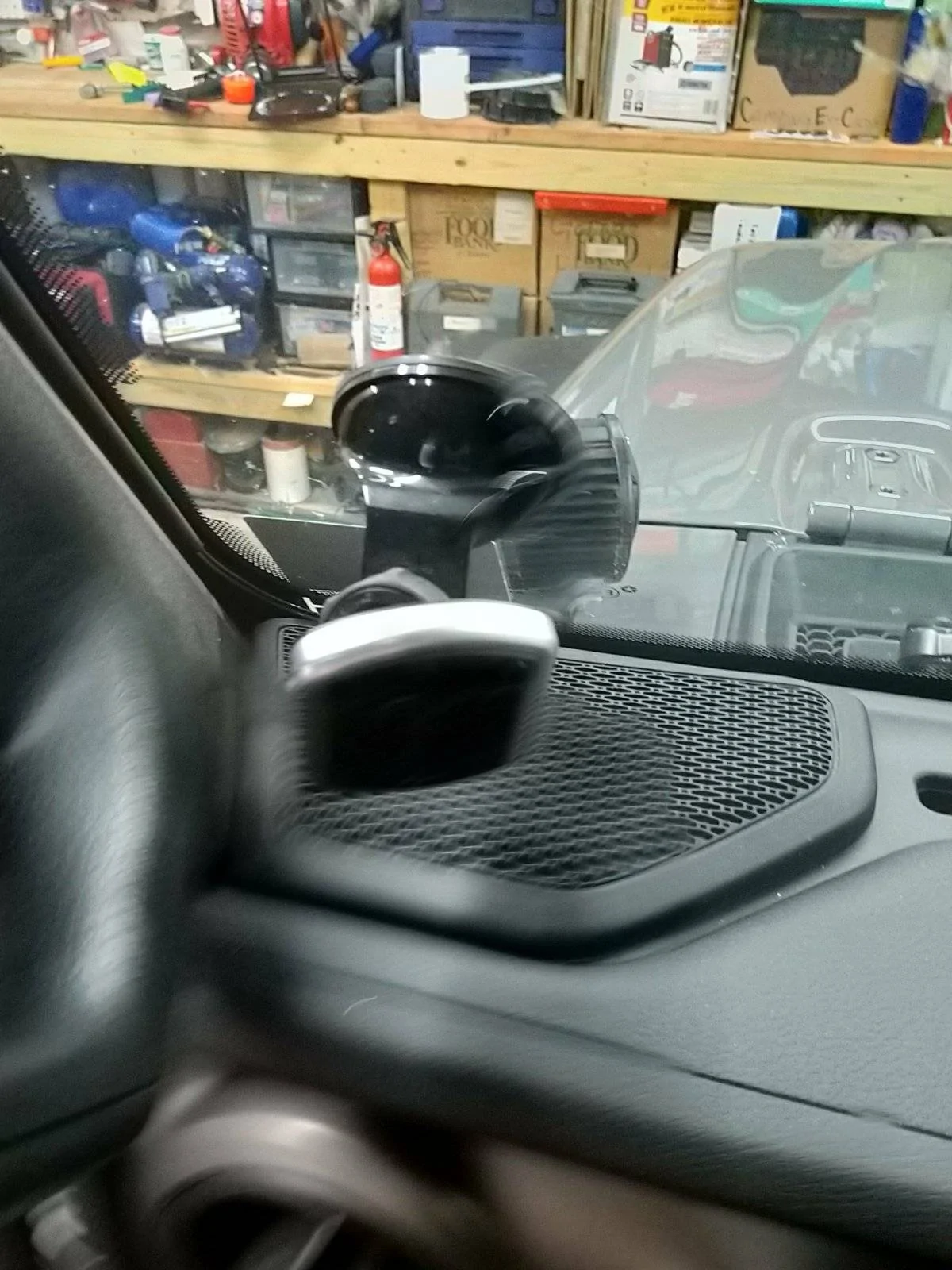 Jeep Wrangler JL Cleanest Phone Mount Solution IMG_20210321_183506