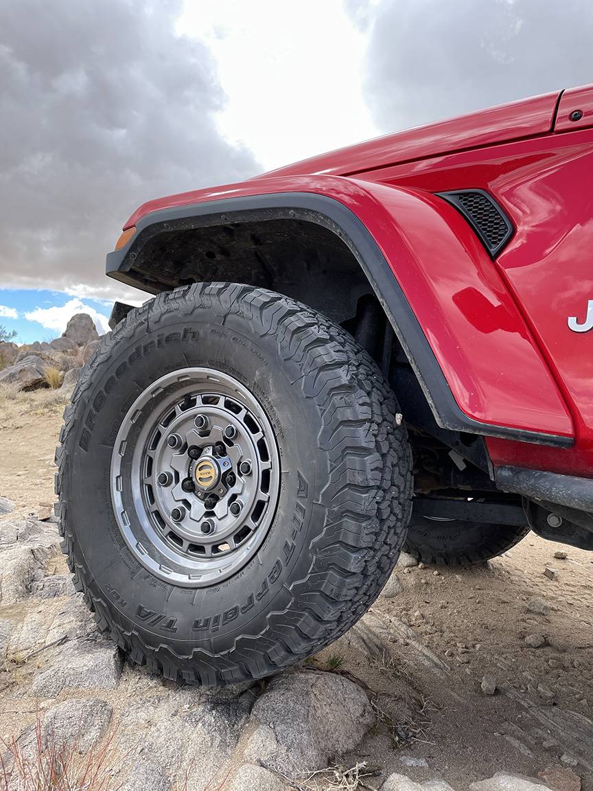 Jeep Wrangler JL Pic Request: Warn Epic Wheels on JL IMG_5754.JPG