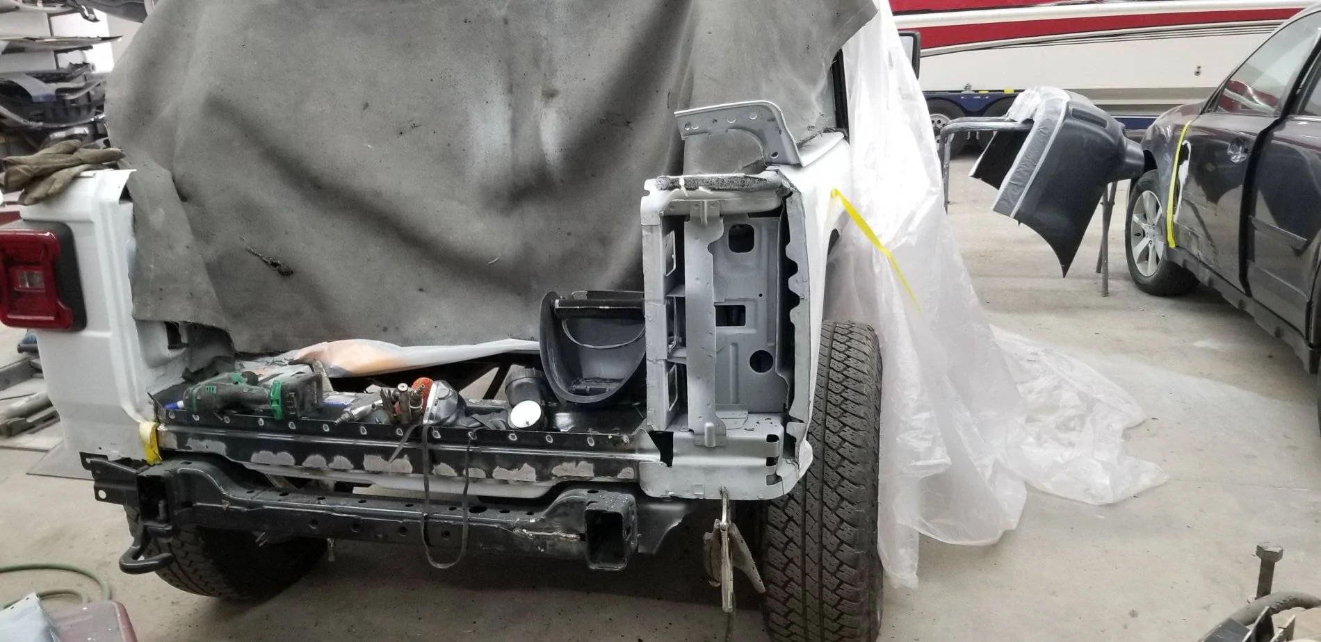 Jeep Wrangler JL Rear End Damage - repairable or total? 20200529_162609