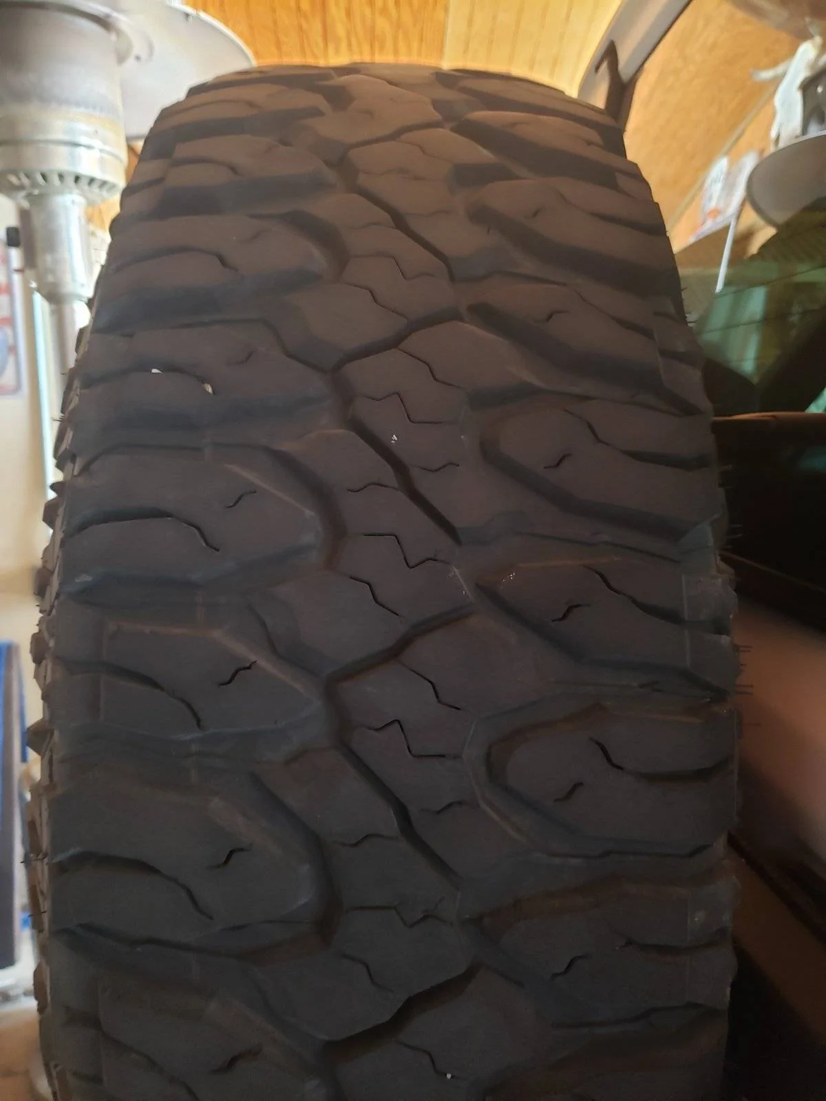 Jeep Wrangler JL Method 101 beadlocks with tires 20210323_145516