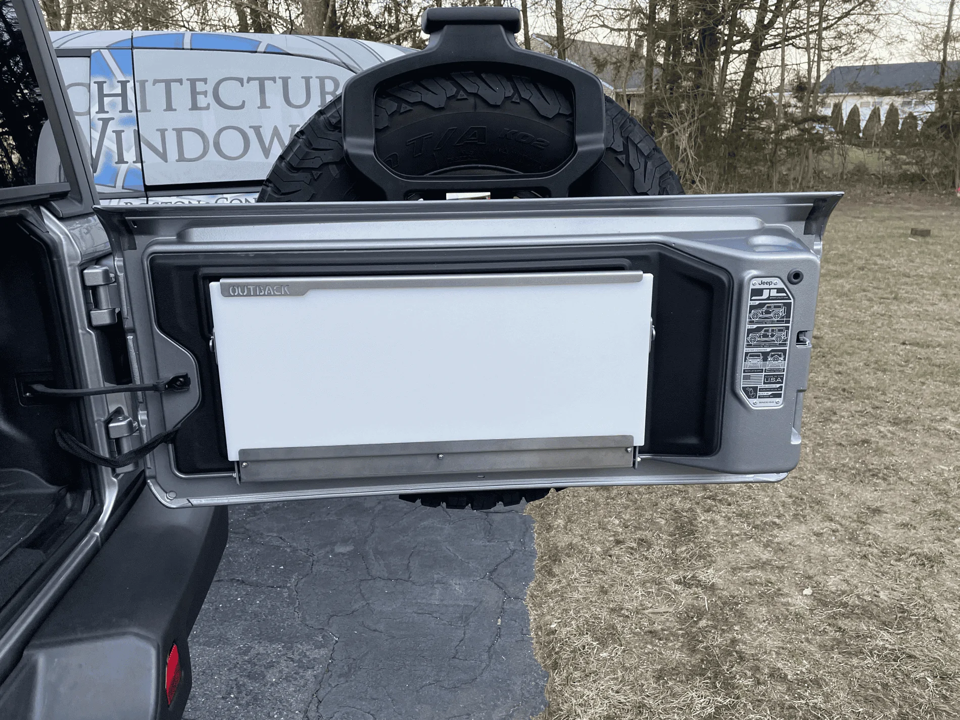 Jeep Wrangler JL What Tailgate Table do you run? tempImagejy1fUj