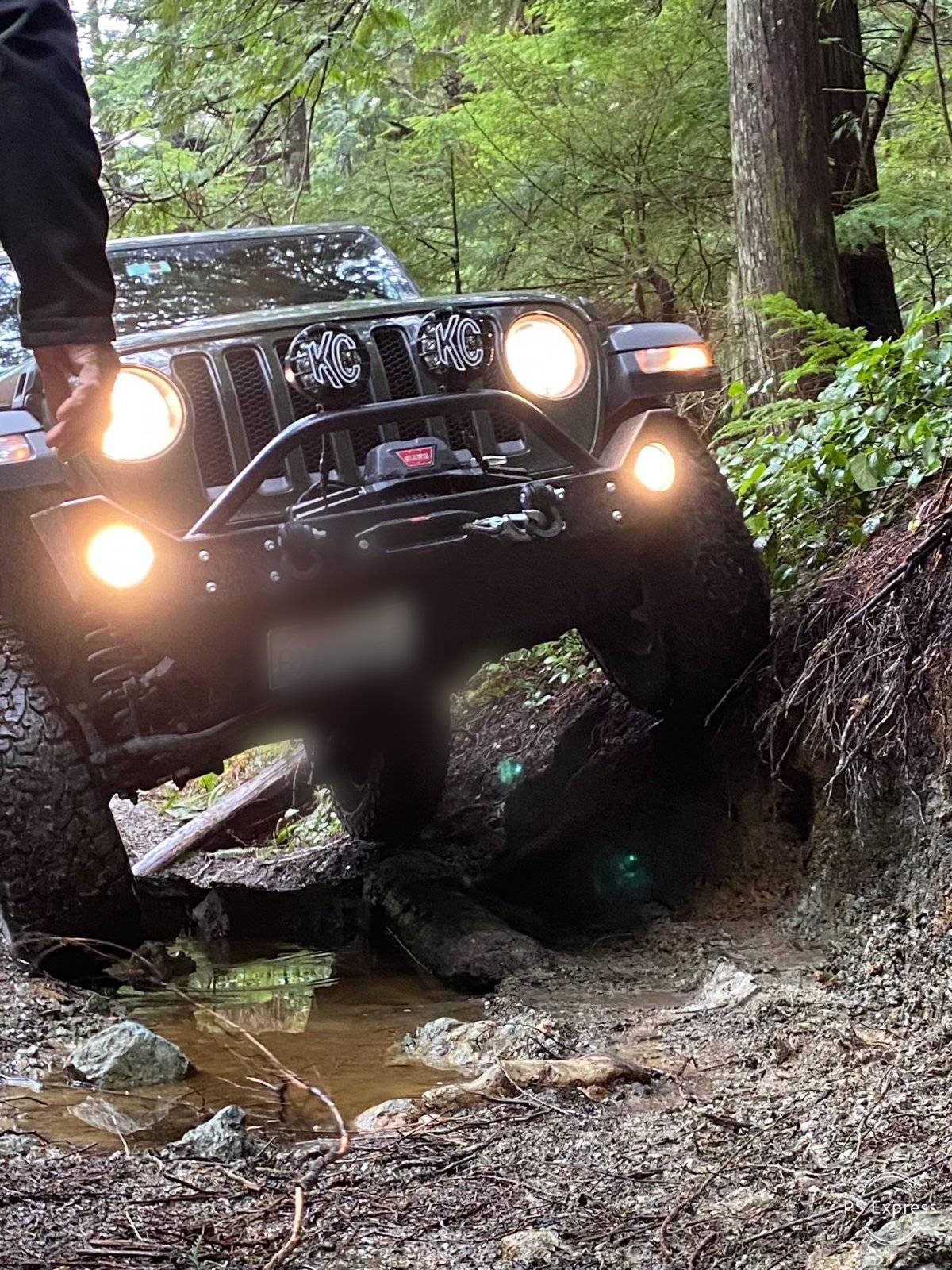 Jeep Wrangler JL JL Rubicon front bumper recommendations? 91452551-2E42-4C7E-8B18-925A50838728