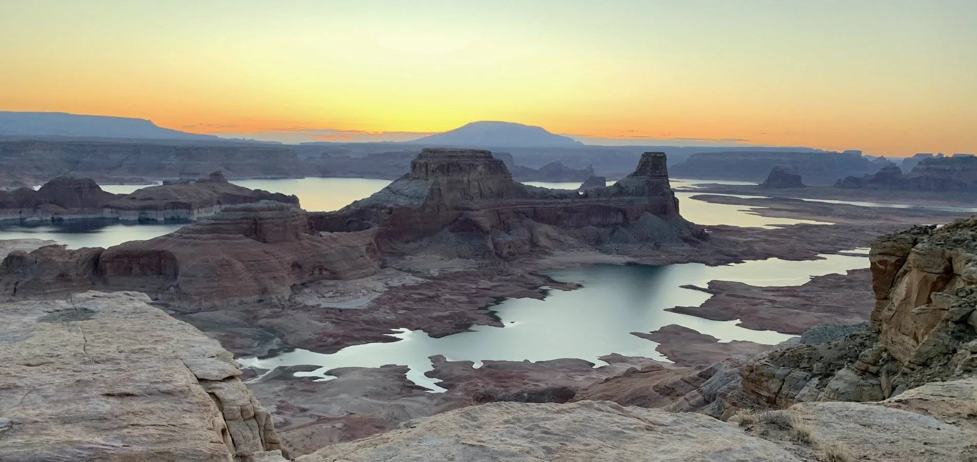 Jeep Wrangler JL Circling Lake Powell 632779EC-1FA5-4282-92F0-5188265AC154