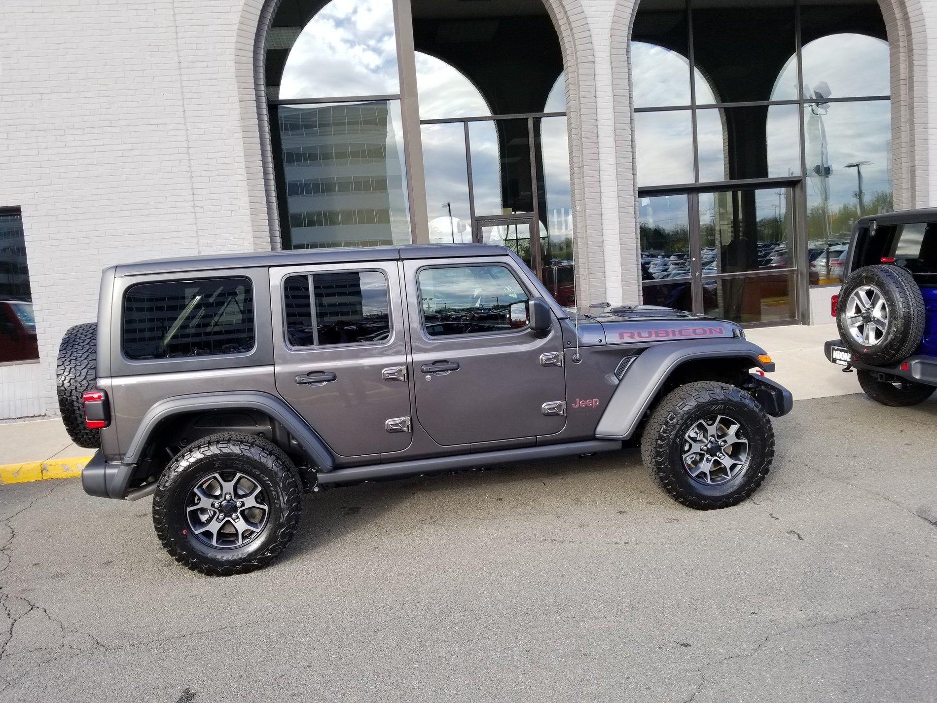 Jeep Wrangler JL Easy Jeep Purchasing Experience at Koons 20180427_181625