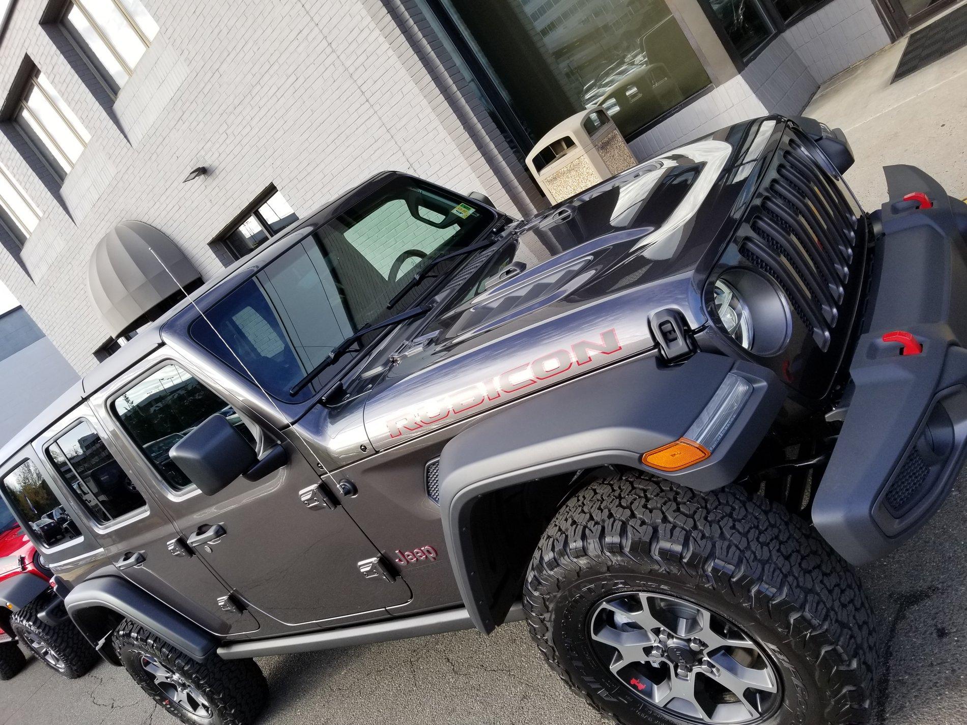 Jeep Wrangler JL Easy Jeep Purchasing Experience at Koons 20180427_181633