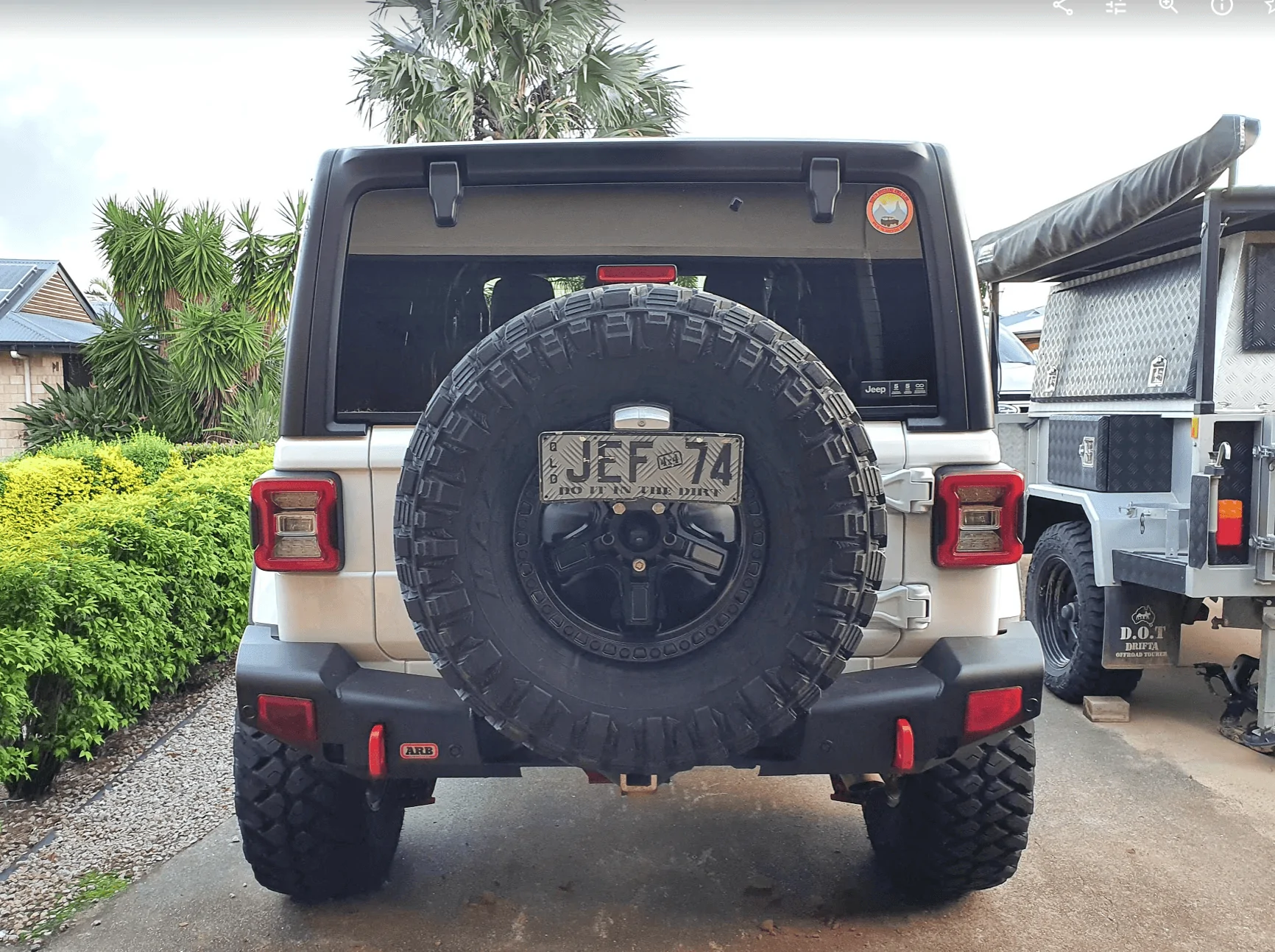 Jeep Wrangler JL 37's on a Export version Rubicon 1617142334228