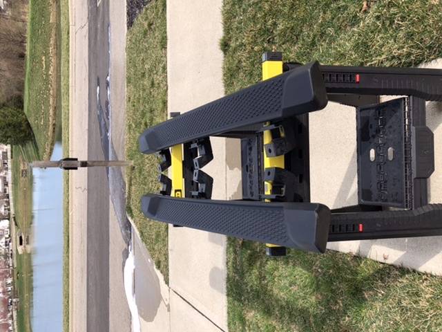 Jeep Wrangler JL SOLD: Sahara side steps, like new. 71047D7D-0B02-47CA-8FB7-E68347D0C7FB