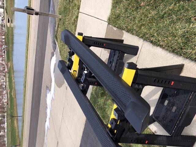 Jeep Wrangler JL SOLD: Sahara side steps, like new. 3700F62F-46D6-4DF5-8E70-788ADAC81EFA