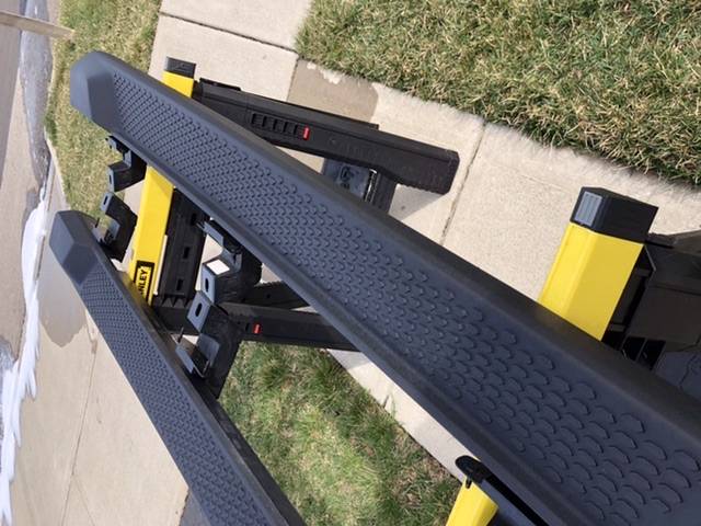 Jeep Wrangler JL SOLD: Sahara side steps, like new. 8932CE52-C0FD-4345-BD69-B1CD3D8626CC