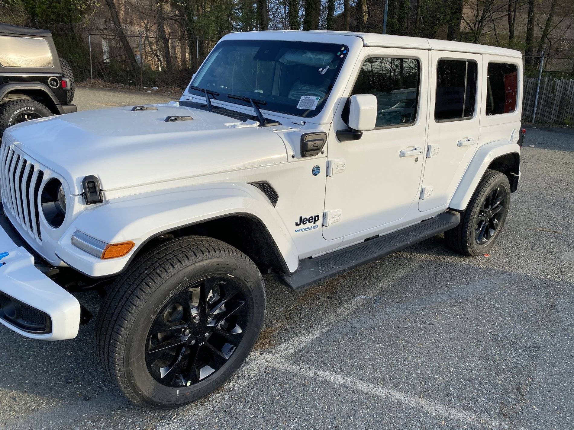 Jeep Wrangler JL 4xE Order Status?? D3EF8836-B329-416E-BEE0-C9C9BC25A72D